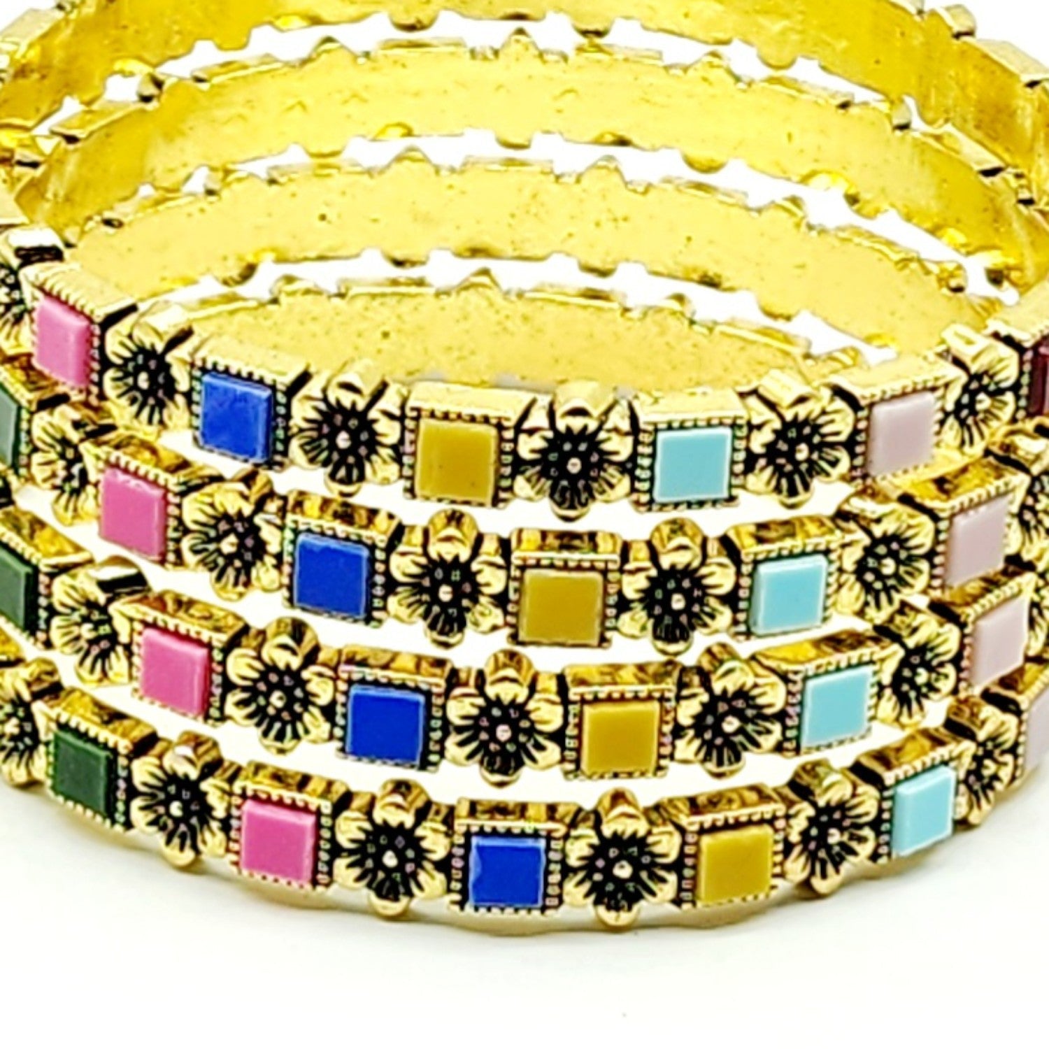 Bangles in Gold Color by - Trendy Women Bangles CFE0112