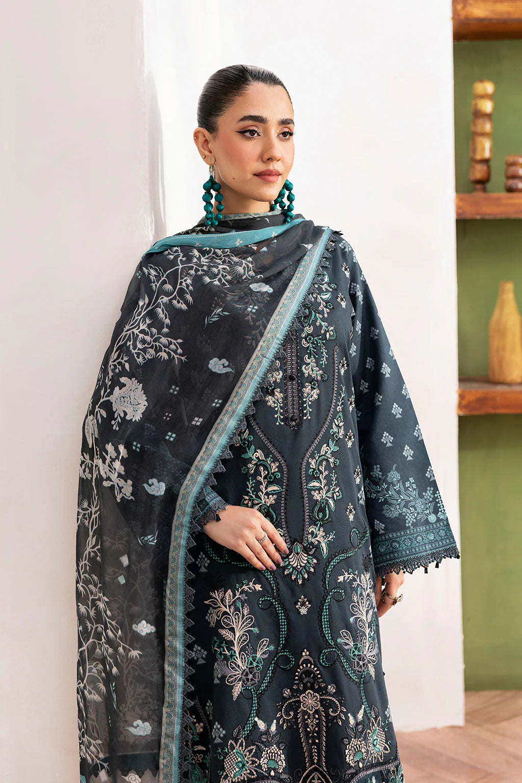 Mashaal Lawn – L-1408