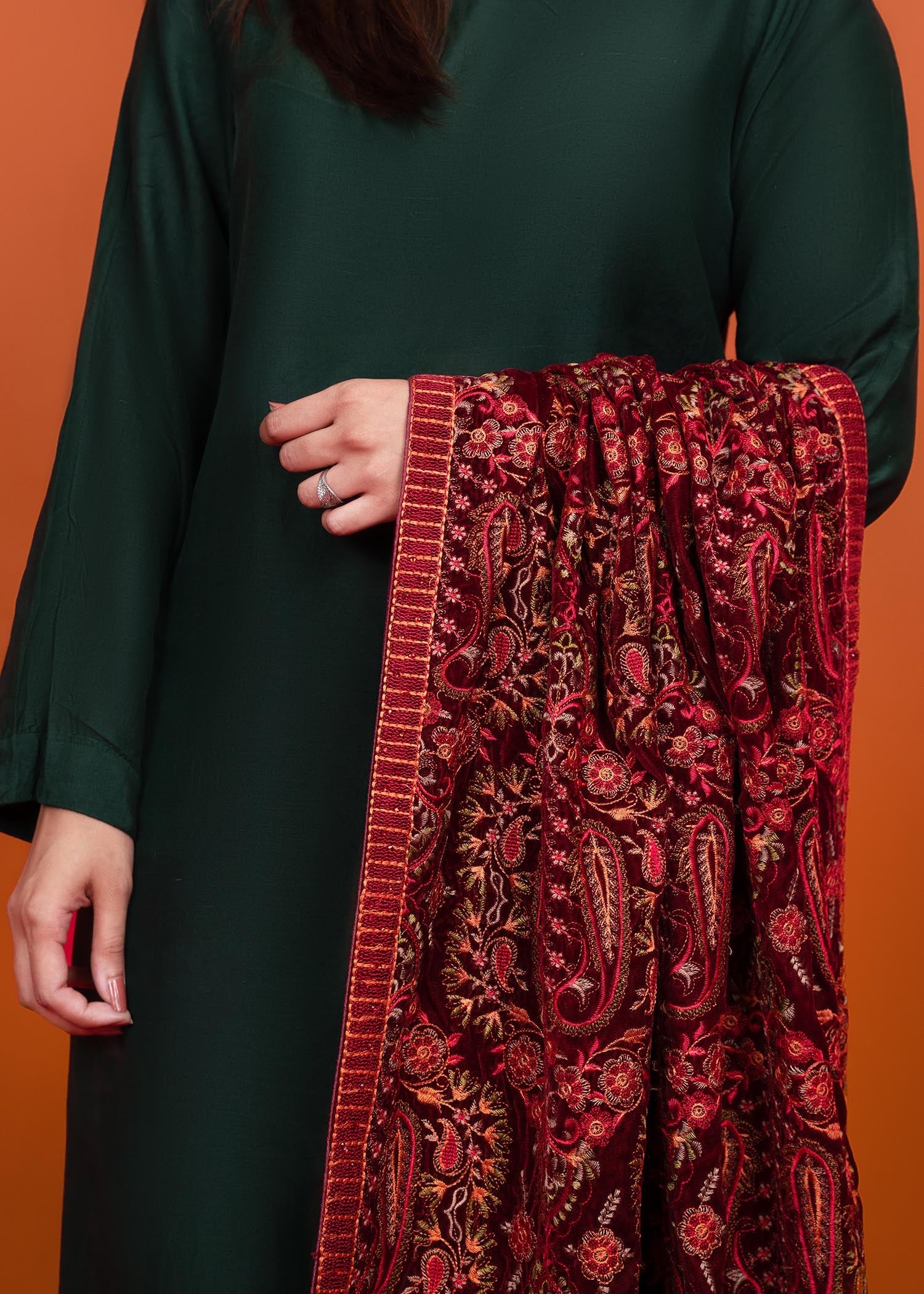 Shawl in Maroon Color by - Trendy Women Shawl ENK1885