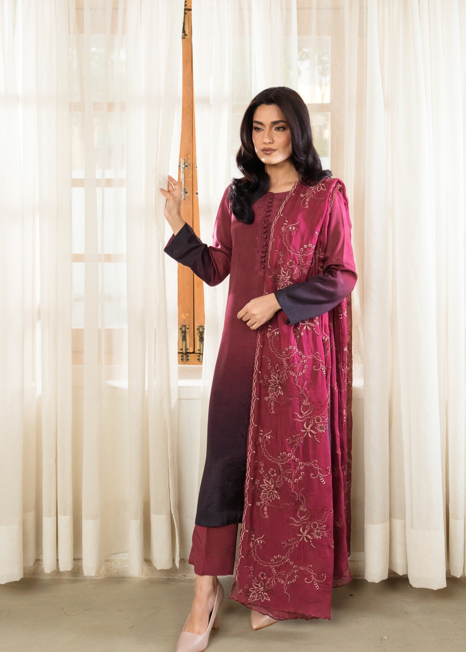 raw silk Kurta Set in Burgundy
