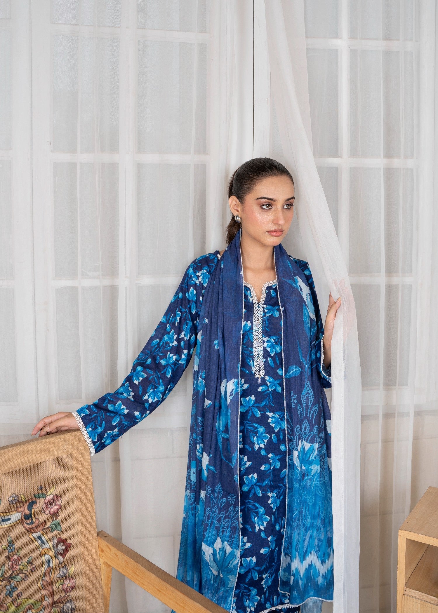 textured lawn Kurta Set in Sapphire blue