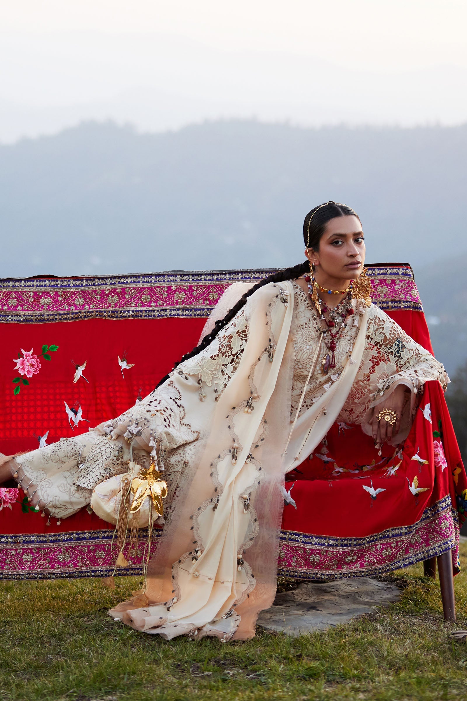 Kashmee Luxury Eid Lawn – BRUMINE (EL26-02 B)