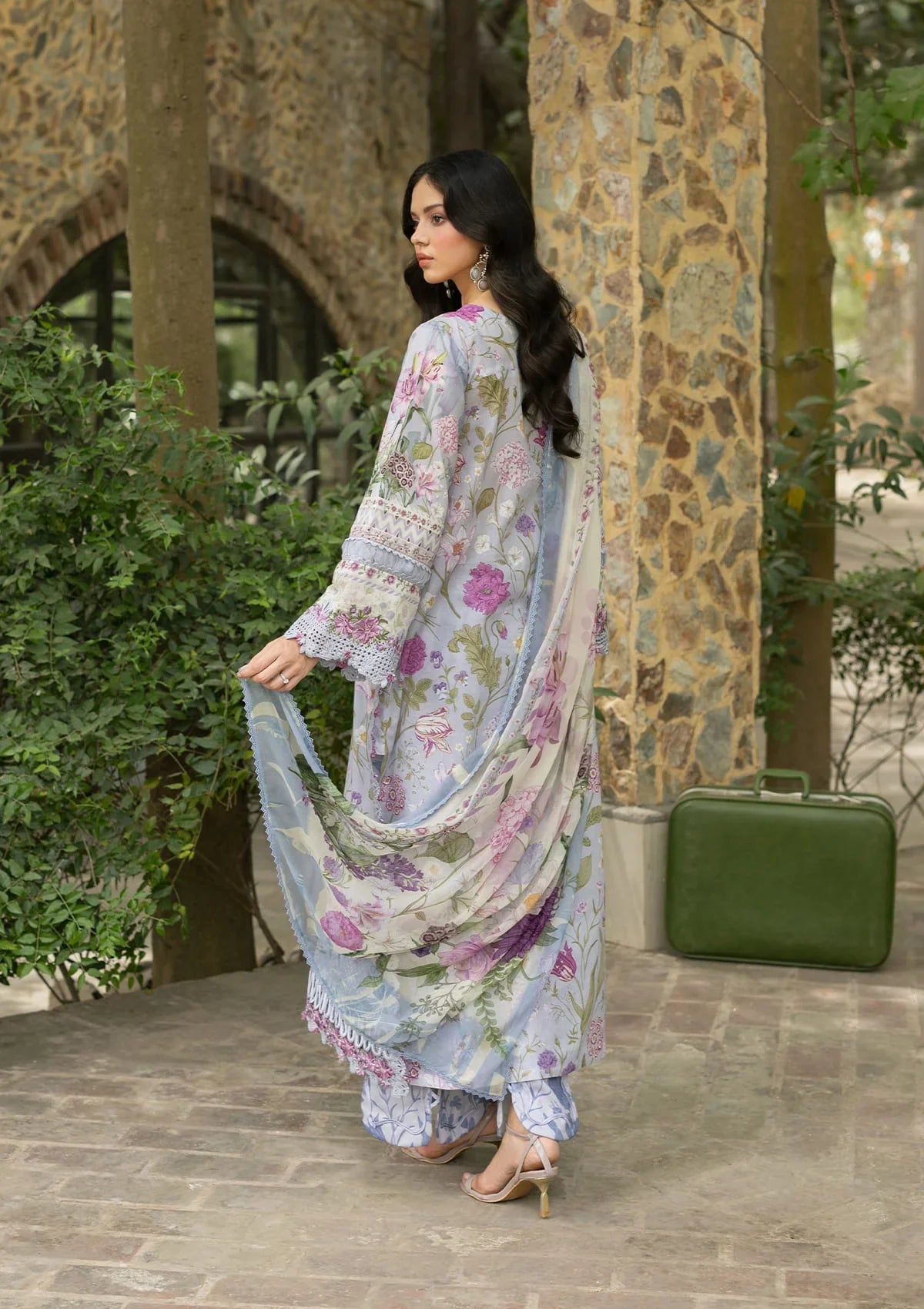 Signature Lawn Edit – 5a Ariana