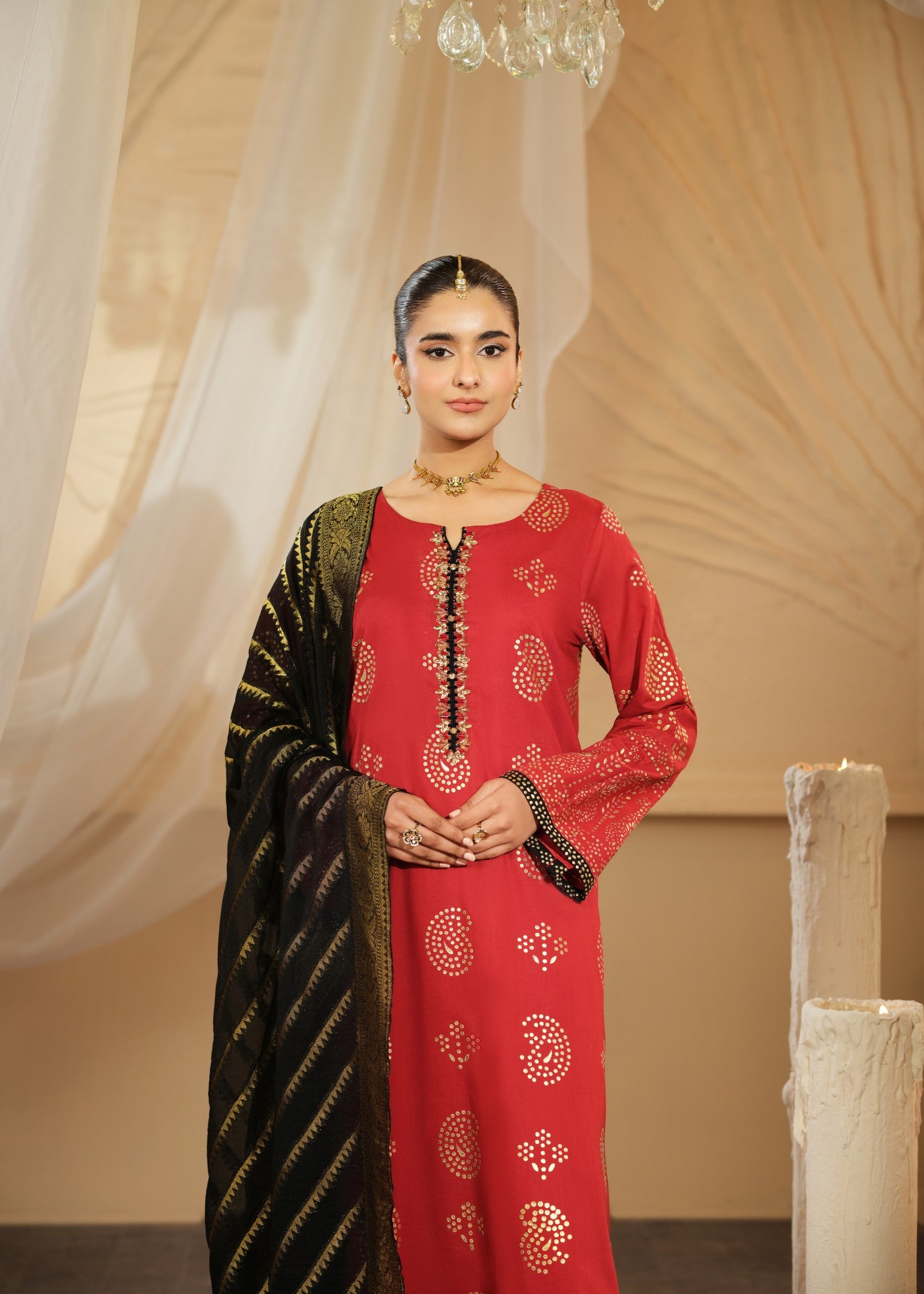 cambric cotton Kurta Set in Red