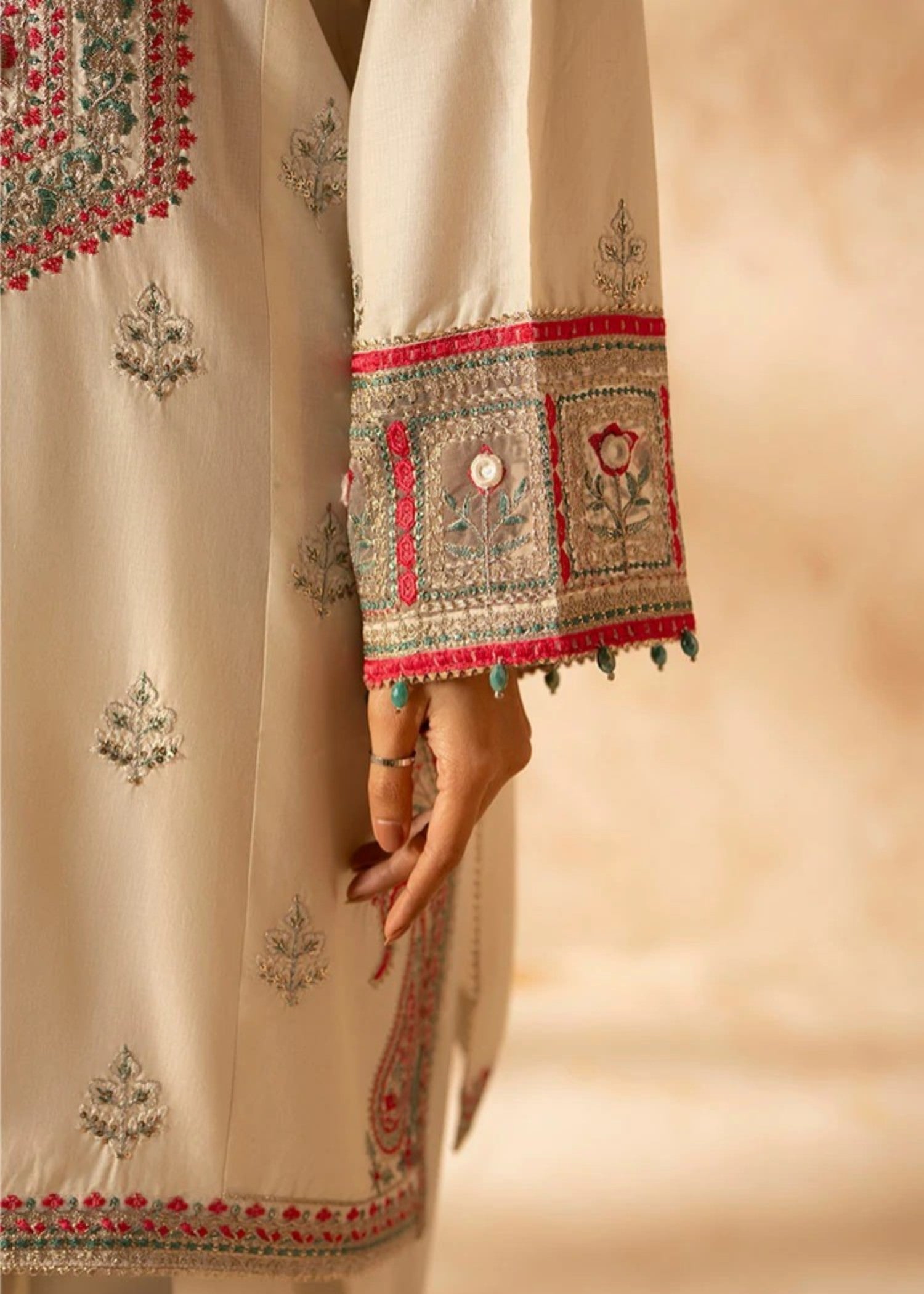 cambric Kurta Set in Off-white, vanilla