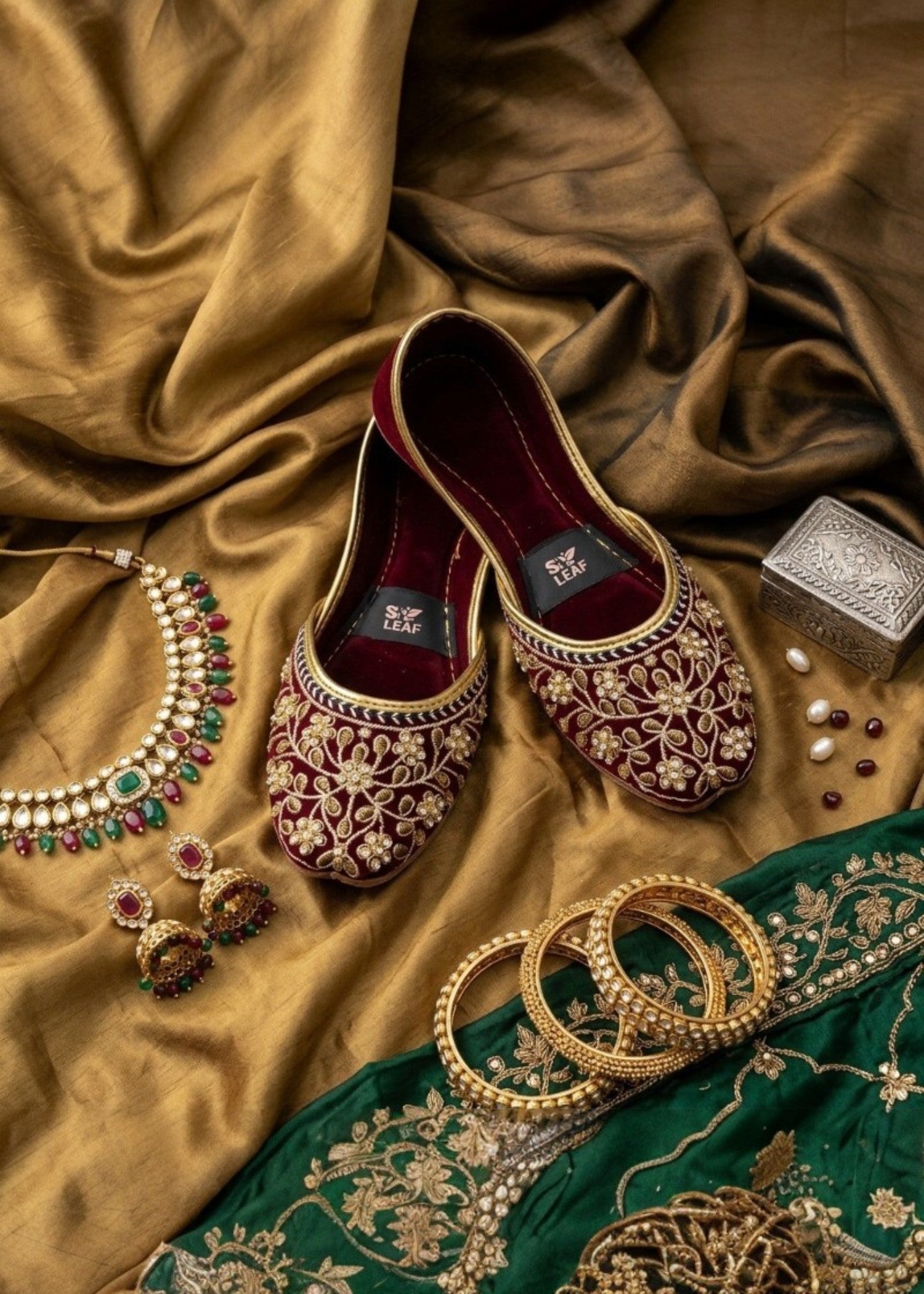 Khussa in Maroon by - High Quality Women Khussa XLZ3898
