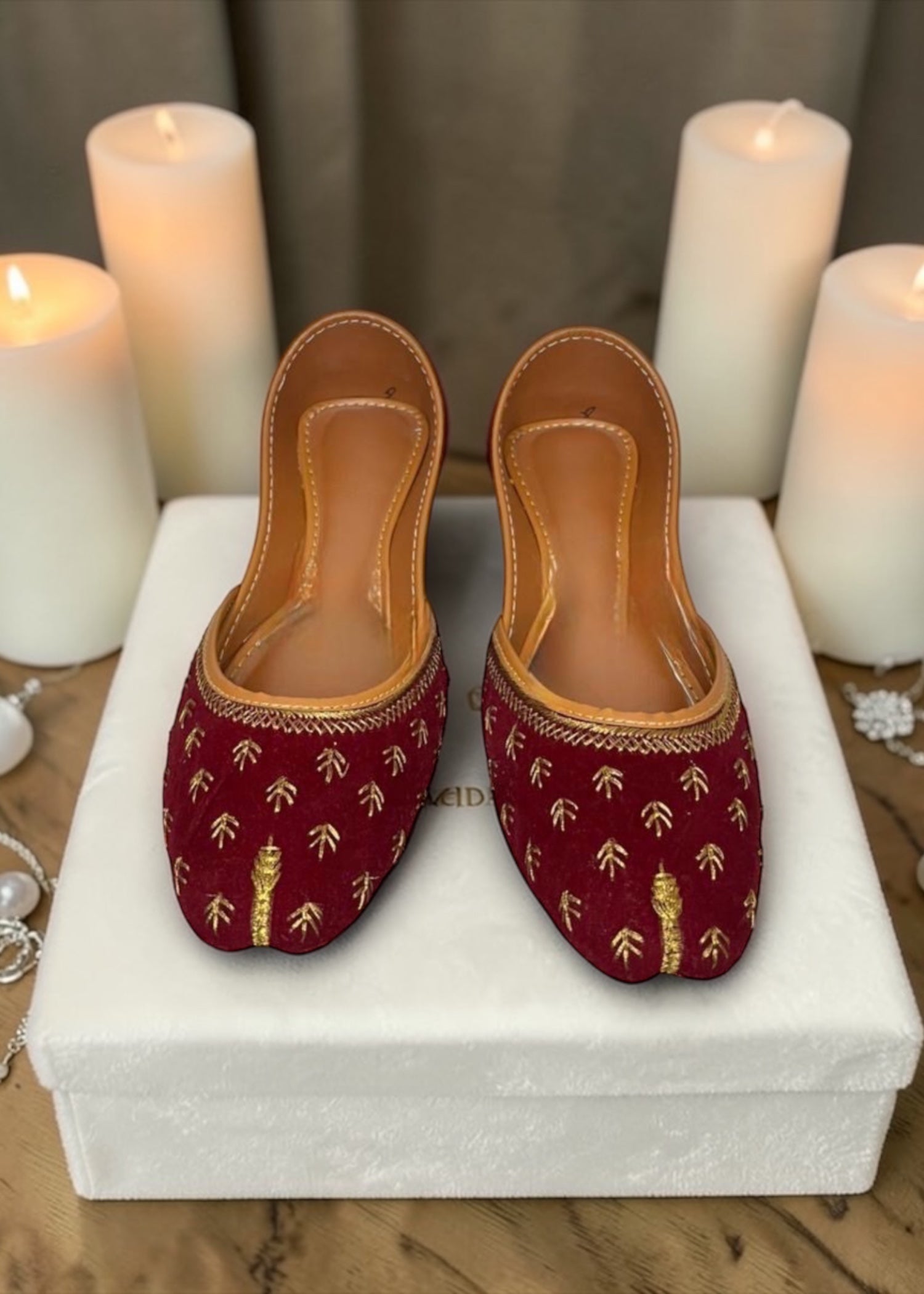 Khussa in Maroon by - High Quality Women Khussa NMJ8176