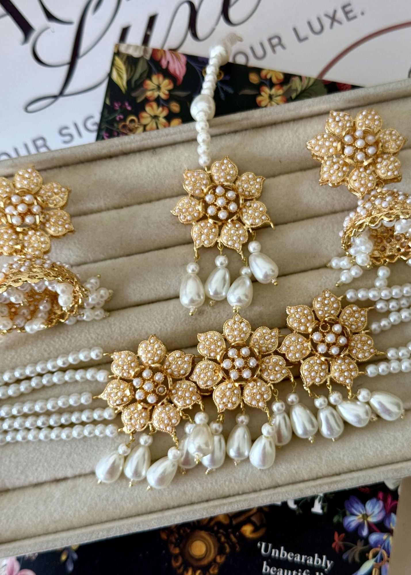 Choker in Pearl white, gold Color by - Trendy Women Choker MRF9127