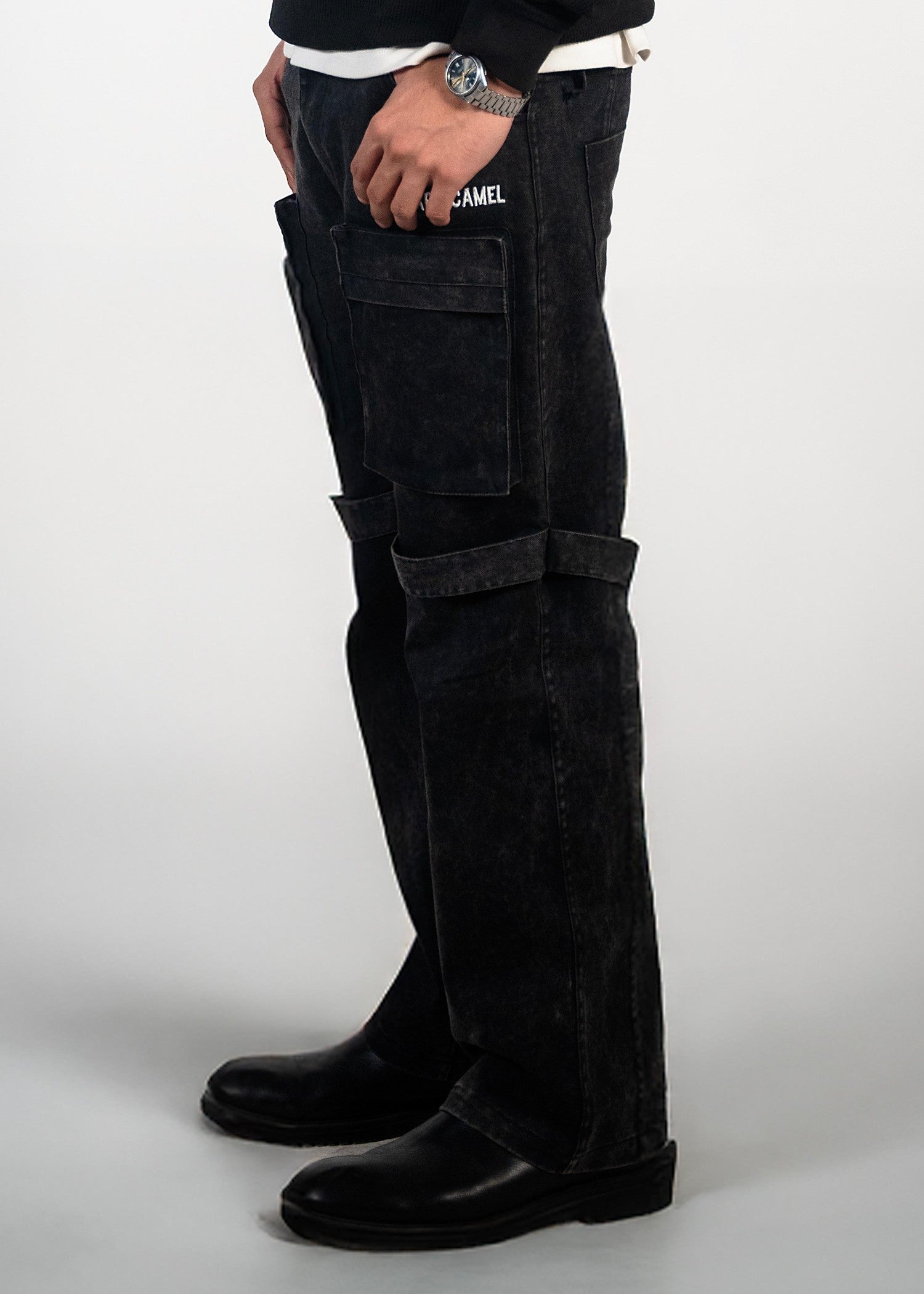 twill cotton Pants in Jet black