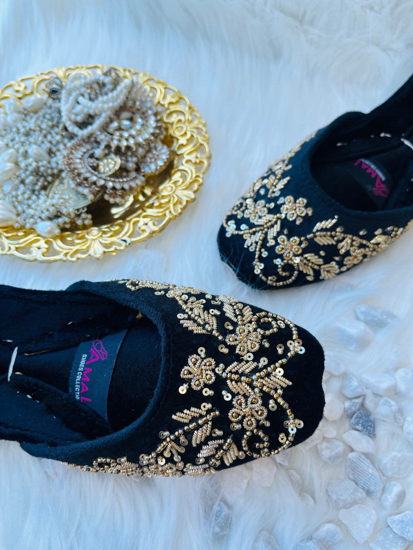 Khussa in Black by - High Quality Women Khussa DJK7618