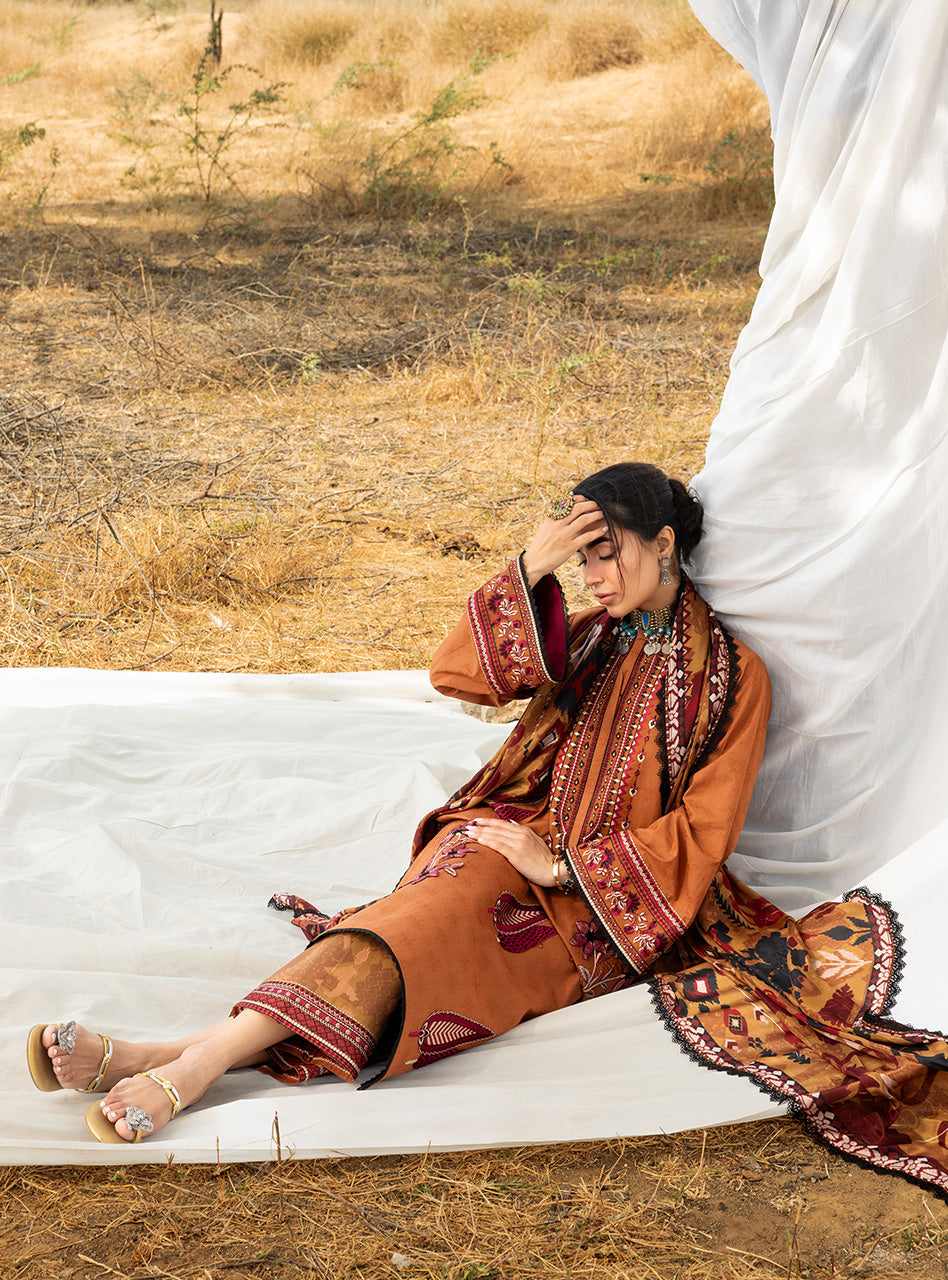 Luxury Lawn Eid Edit – Orlina 18