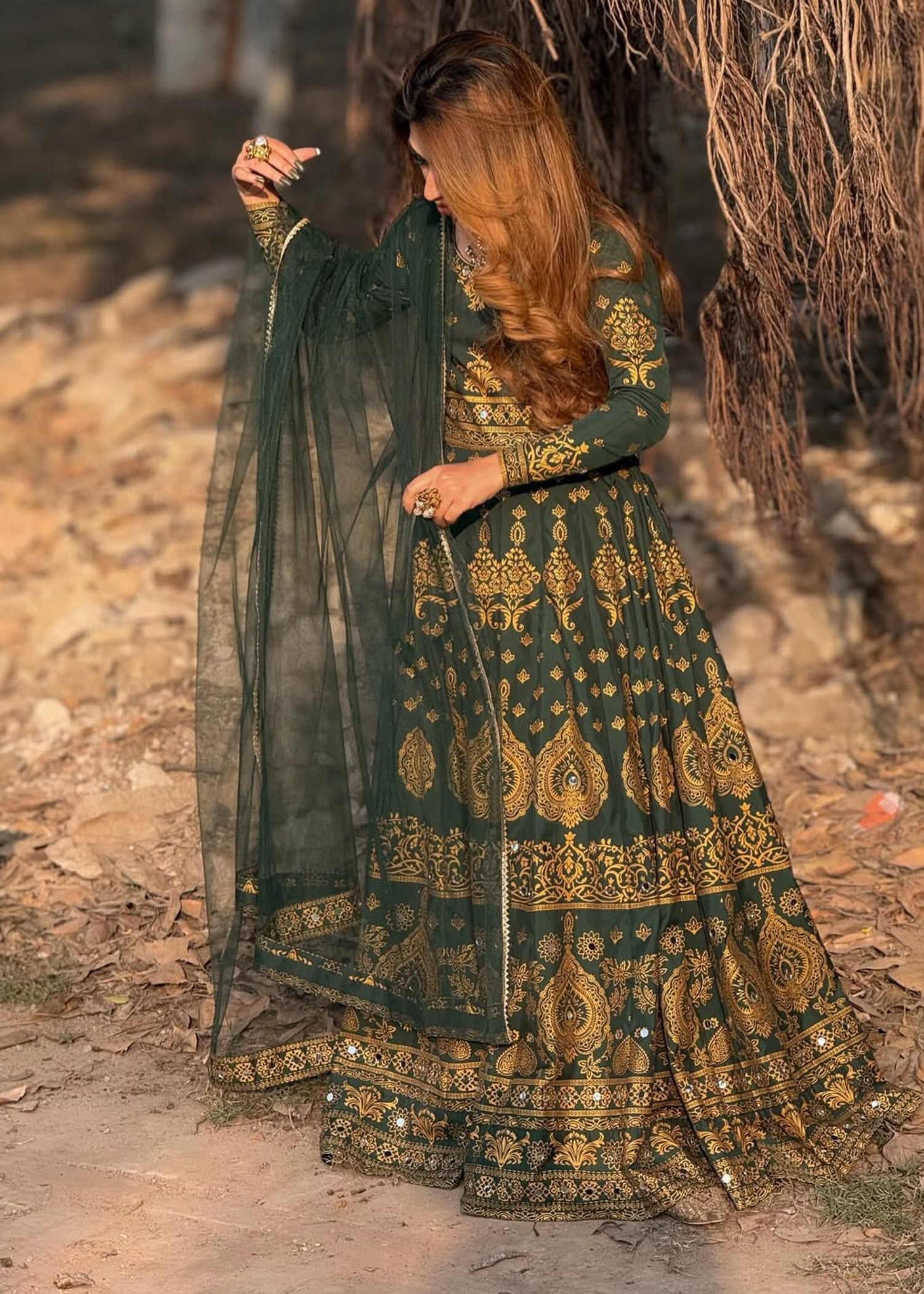 satin silk Maxi in Dark green