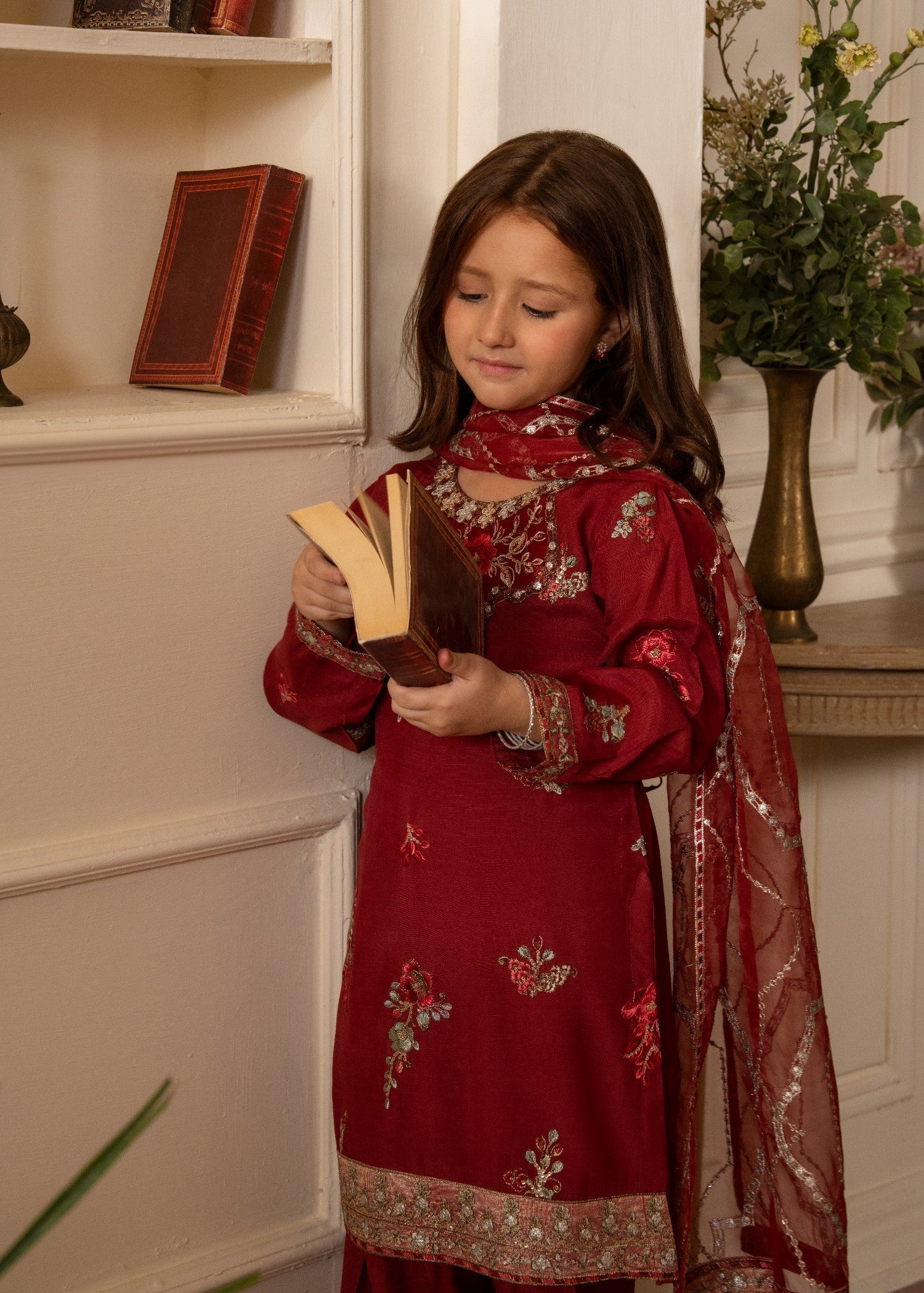 viscose Kurta Set in Blood red