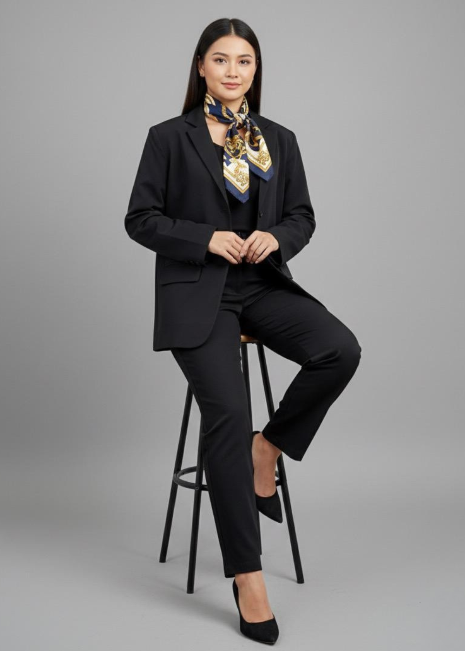 suiting Blazer in Black