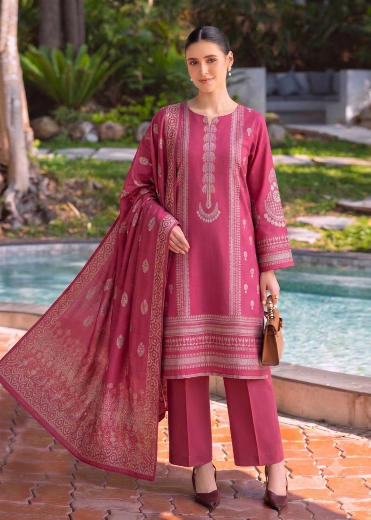 brochea jacquard Unstitched in Raspberry pink
