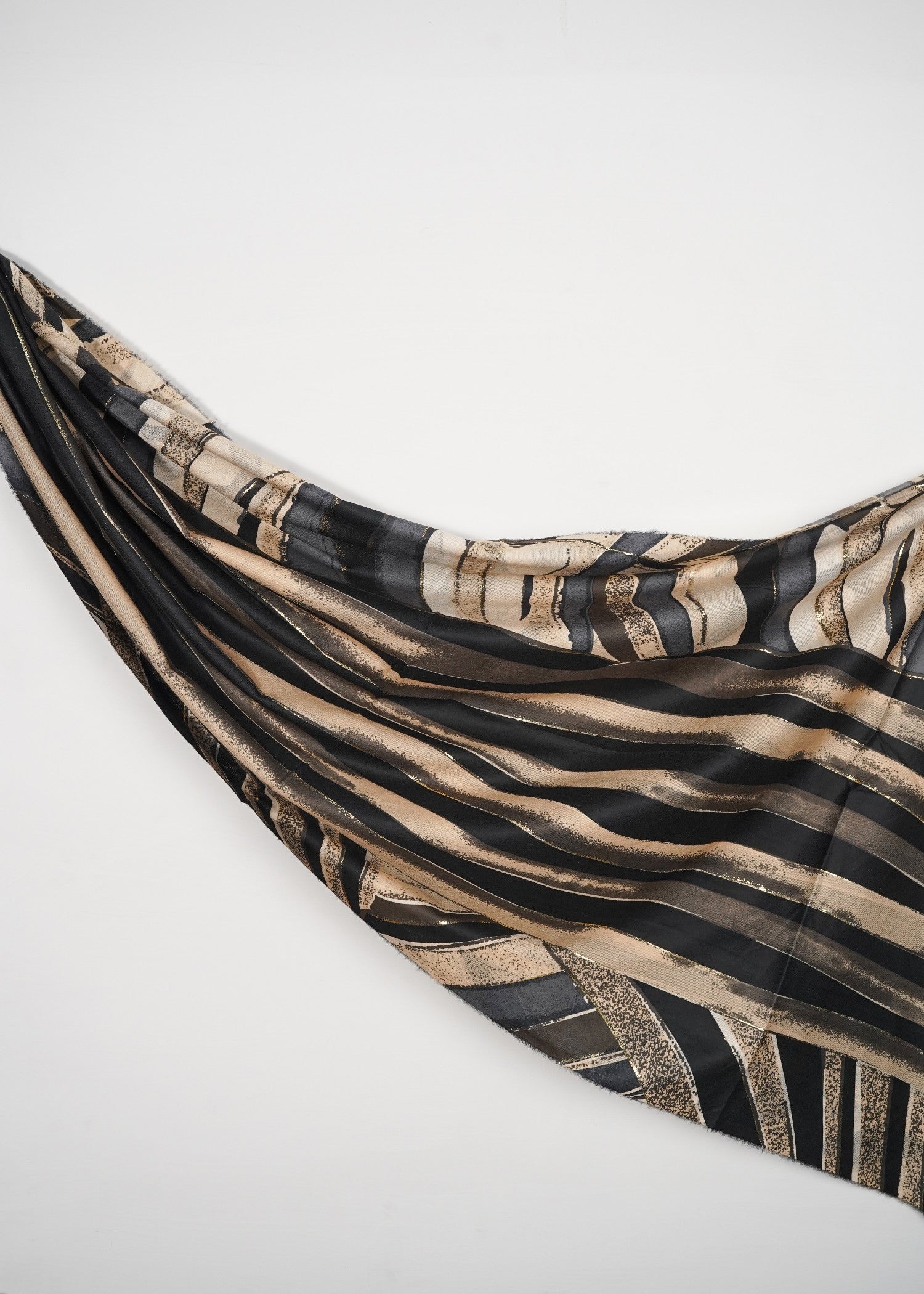wool Hijab in Multi, jet black
