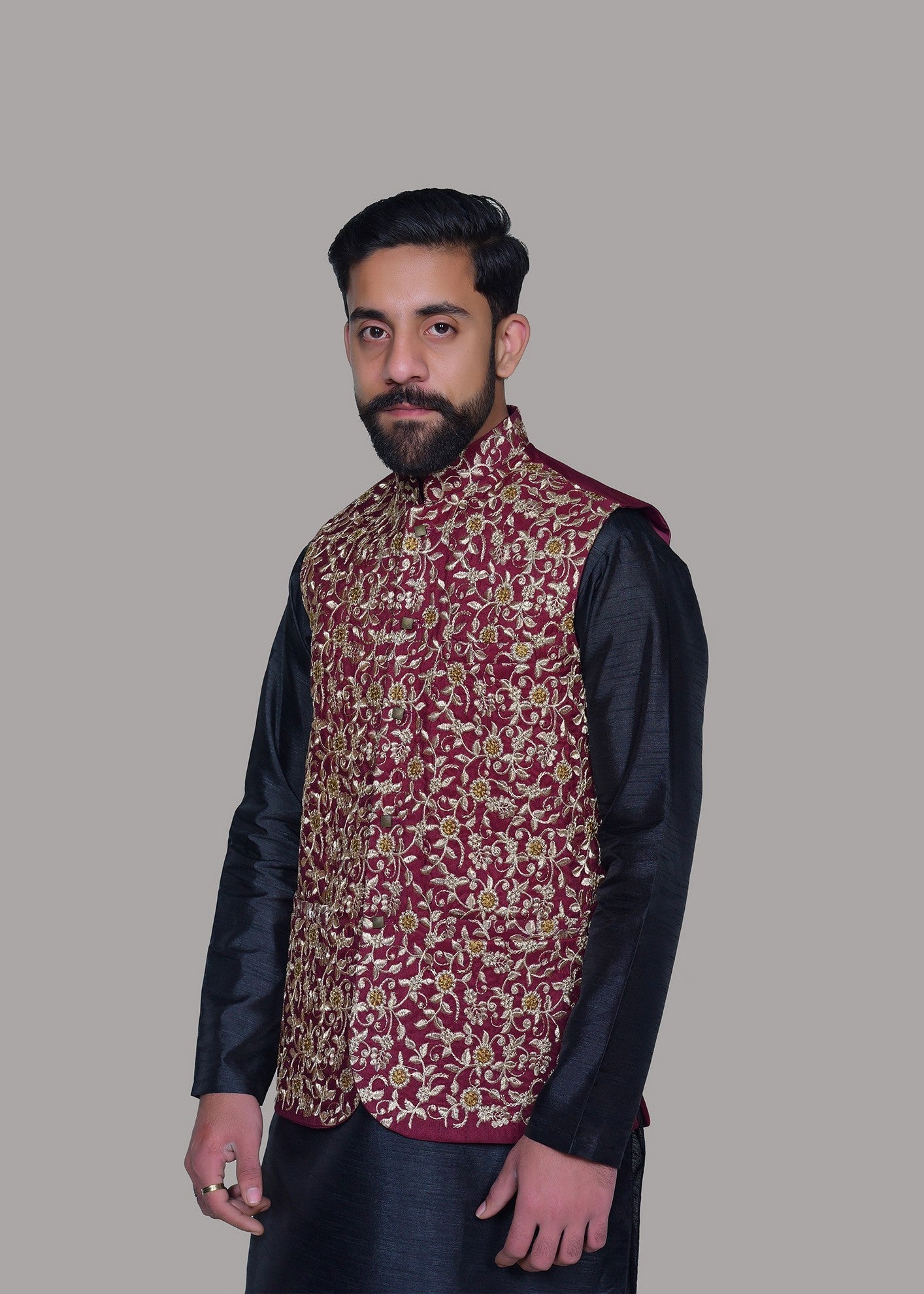 raw silk Waistcoat in Maroon