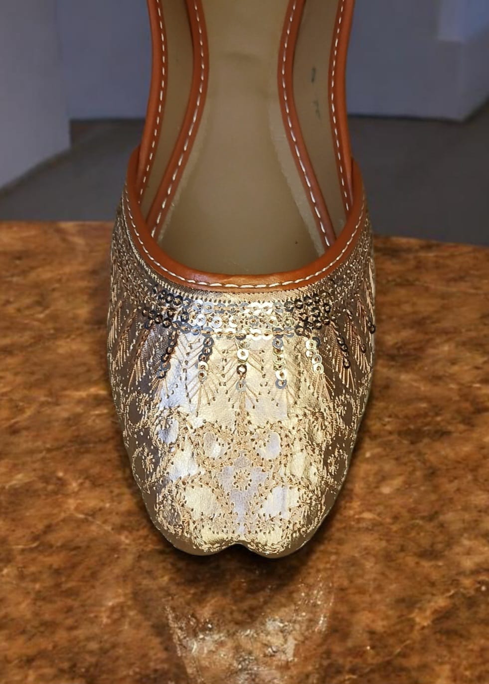 Khussa in Gold by - High Quality Women Khussa MTV1600