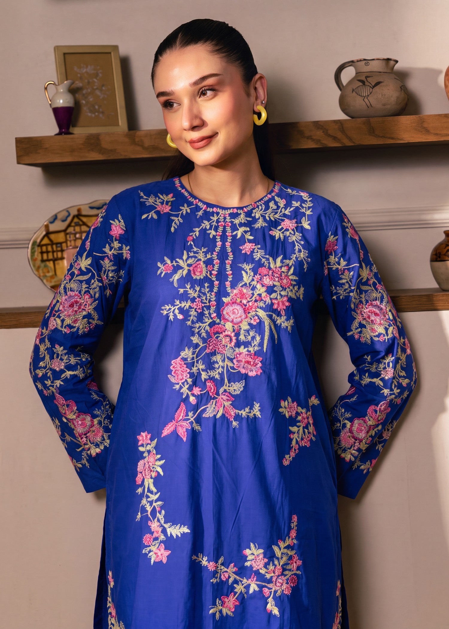 lawn Kurta Set in Royal blue