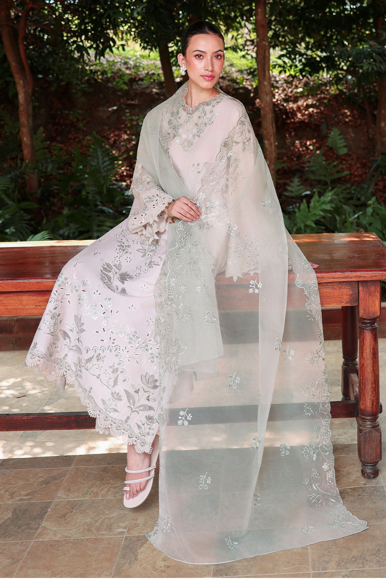 Eid Lawn Edit – Pearl Sage