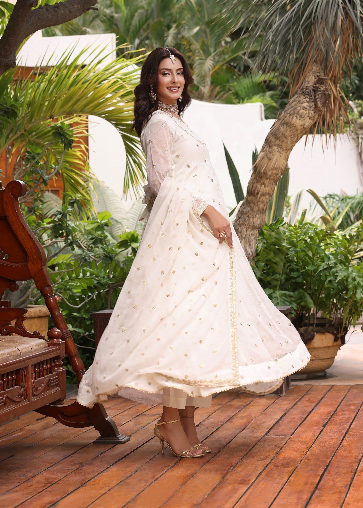pk chiffon Pishwas in Off-white