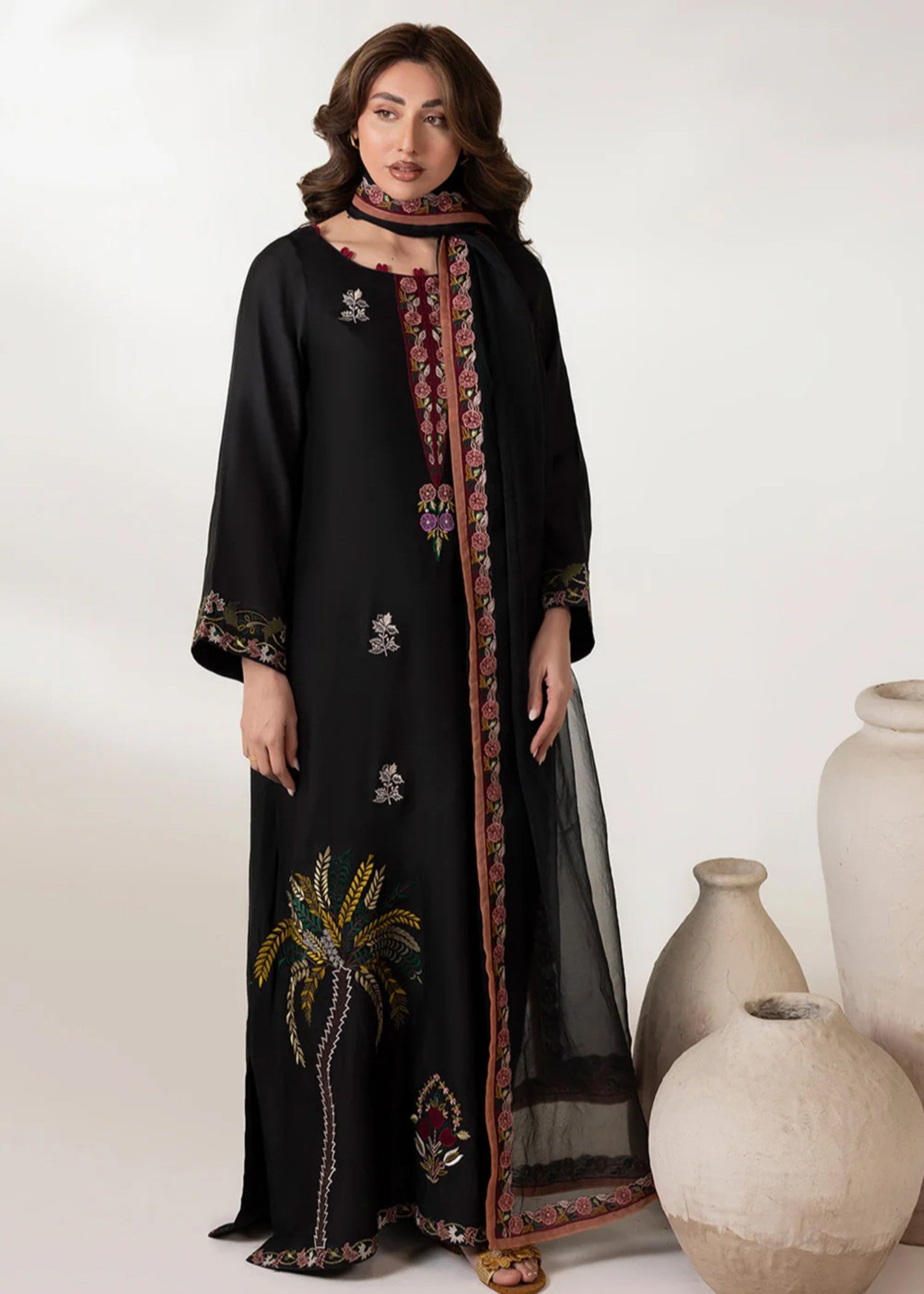 khaddi silk Kaftan in Black