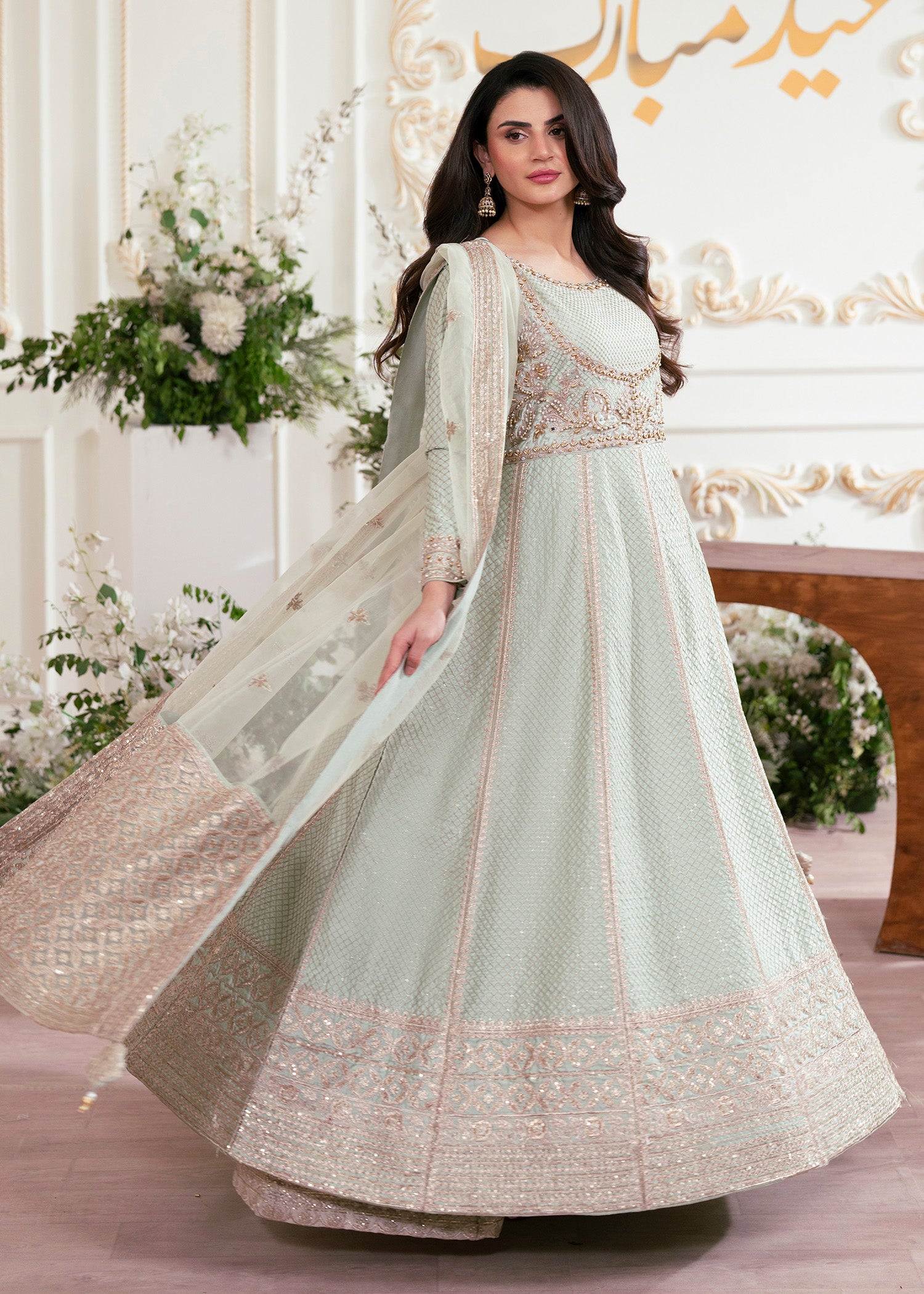 silk Maxi in Mint green