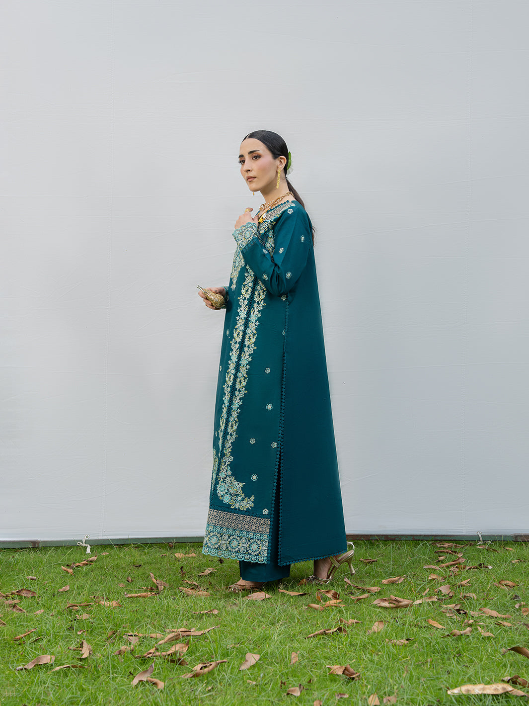 Amaya Lawn – MU-08