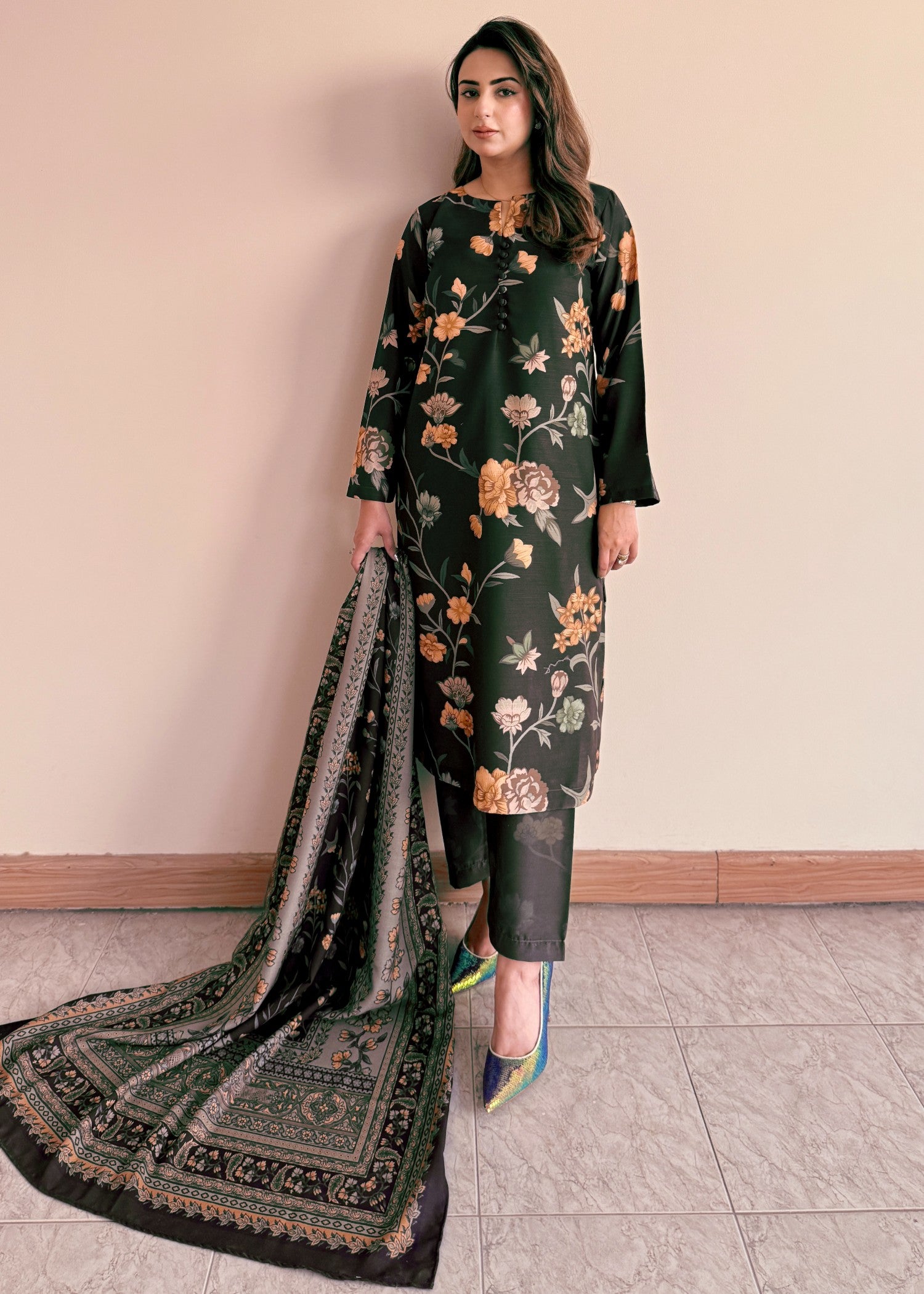 khaddar Kurta Set in Dark green
