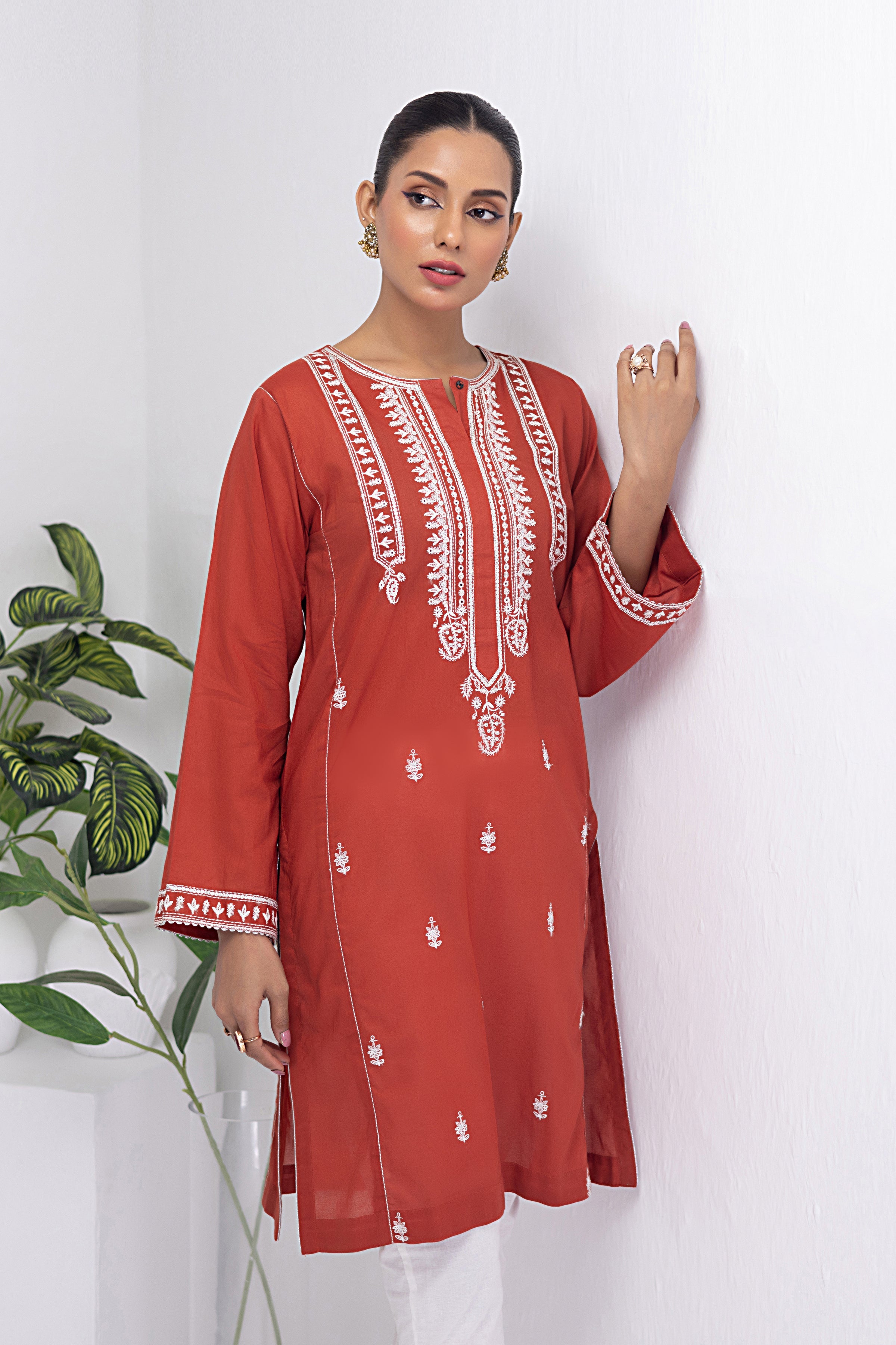 cambric Kurti in Rust orange