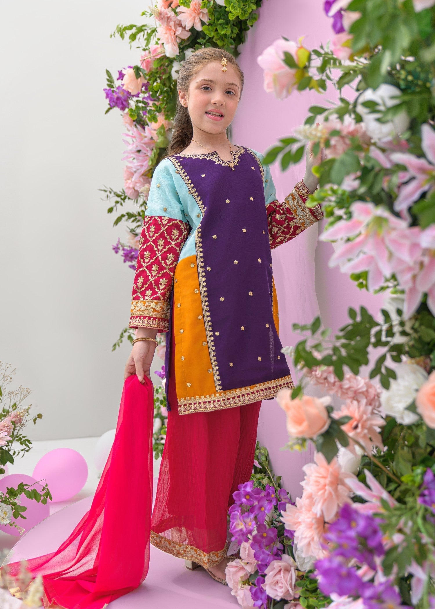 chiffon Kurta Set in Multi