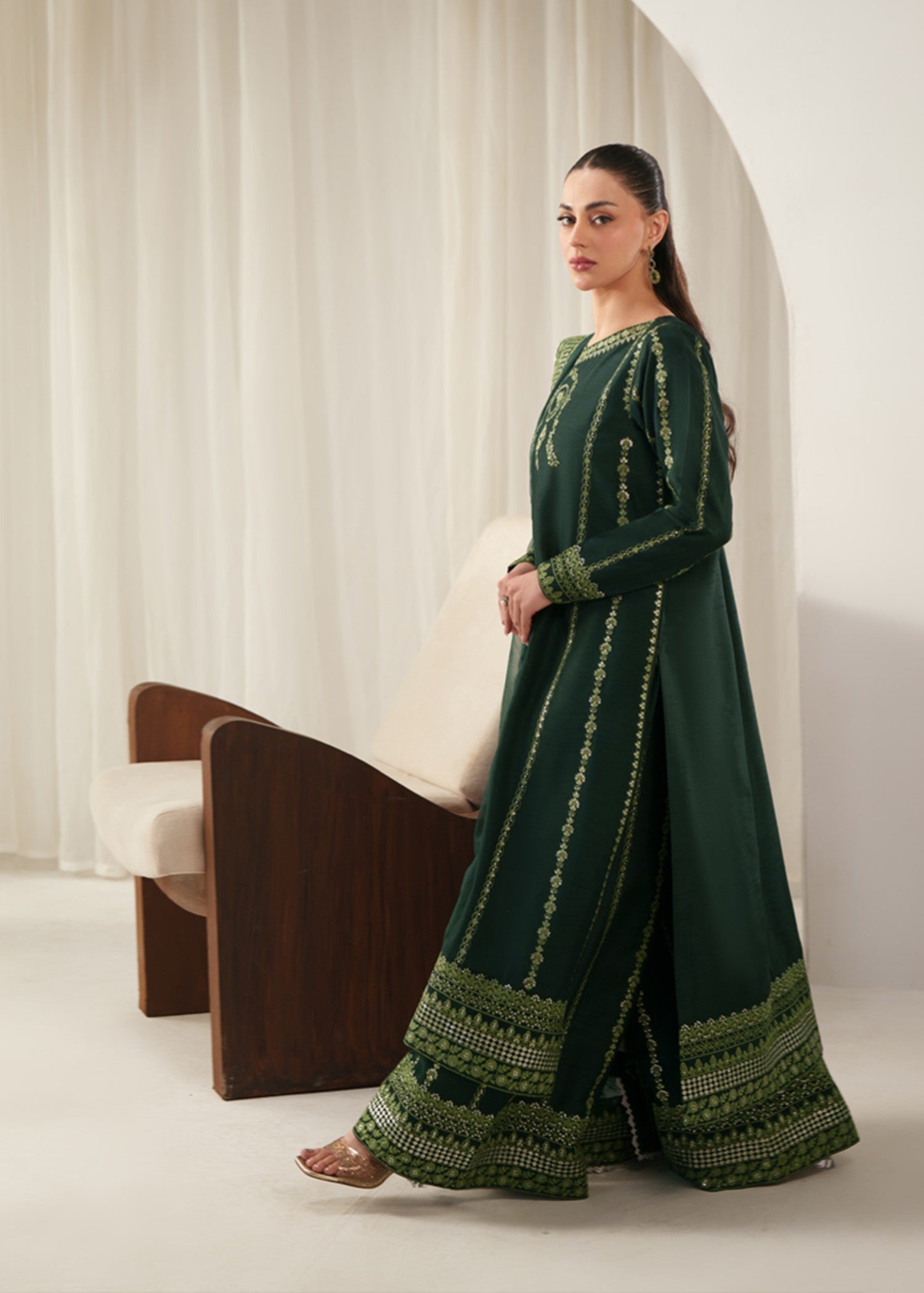 korean raw silk Kurta Set in Dark green