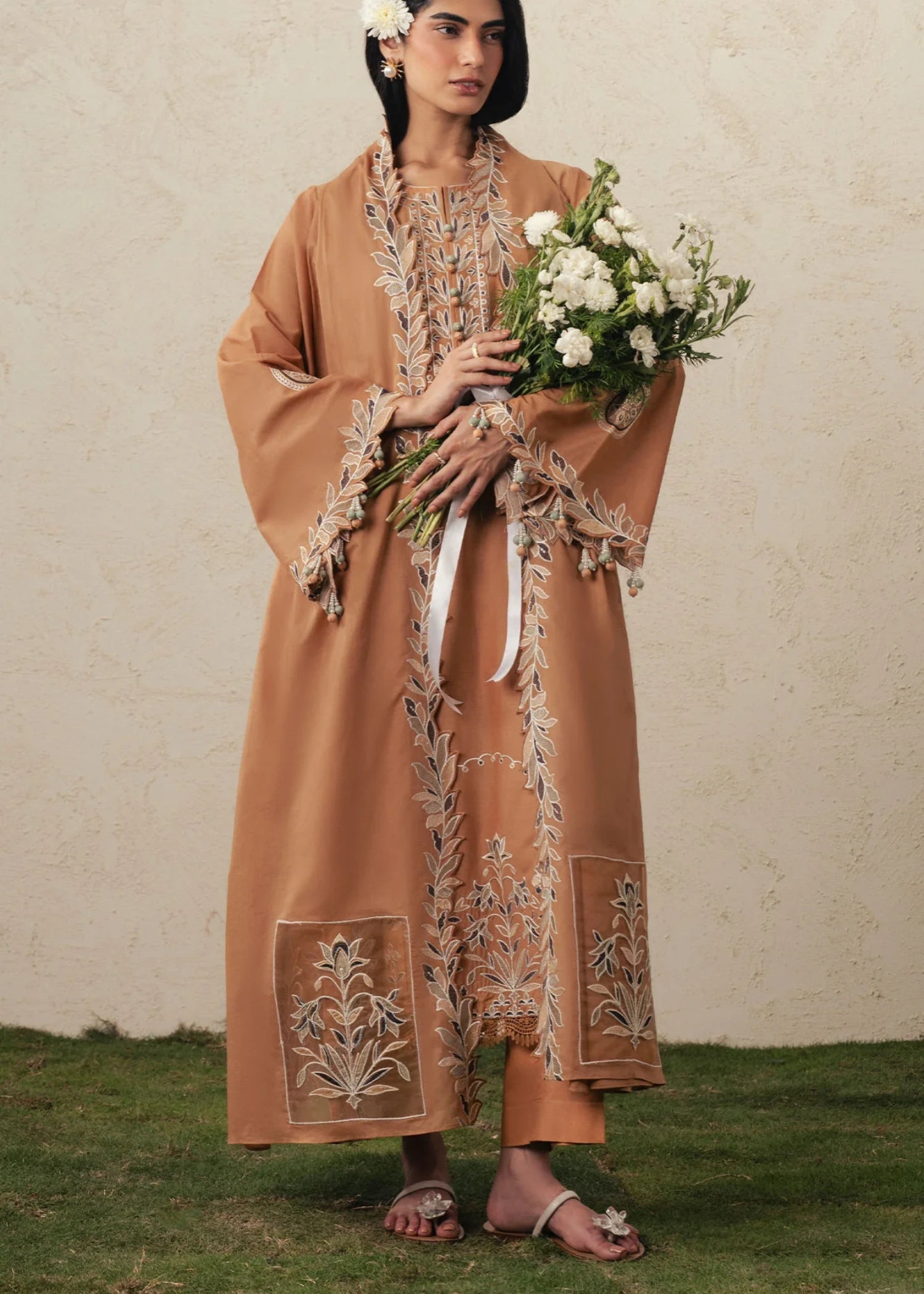 cambric Unstitched in Sand brown