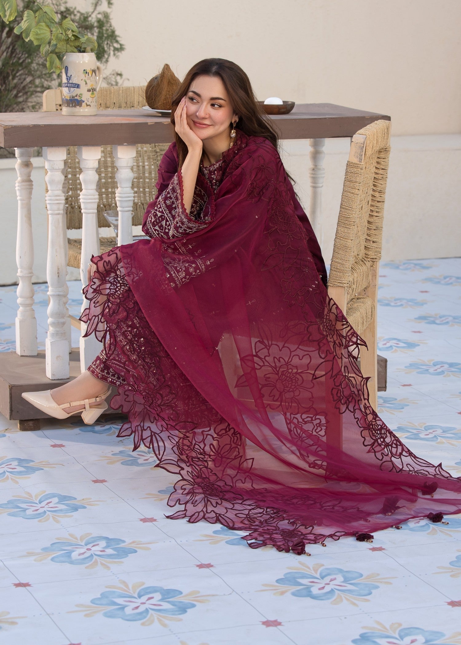 self jacquard Kurta Set in Maroon