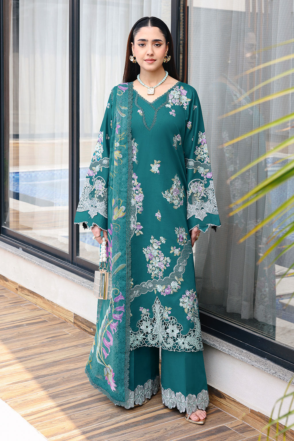 Andaaz Luxury Lawn – Z-1410