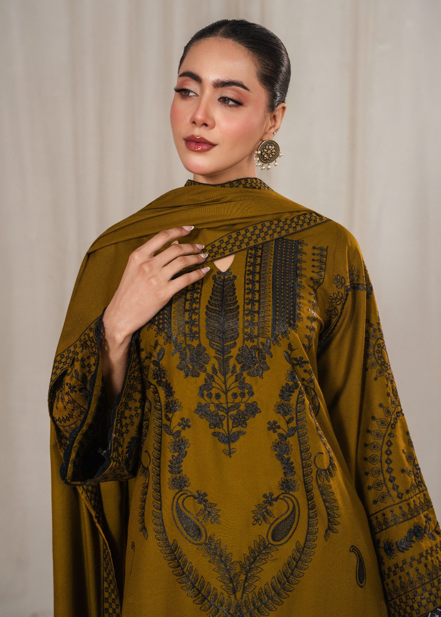 lawn Kurta Set in Golden brown