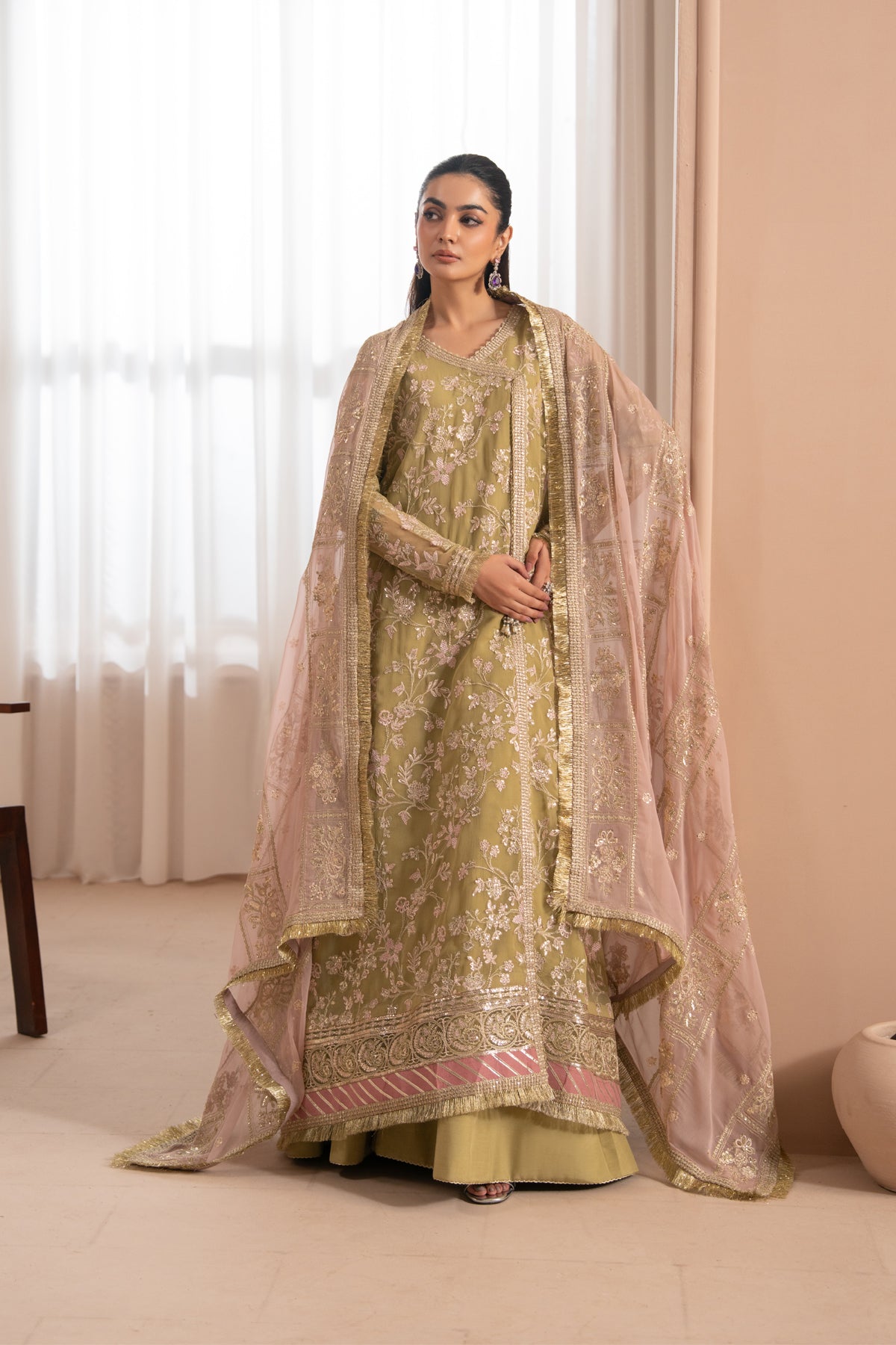 Zaeva Luxury Festive Formals – NIVVI