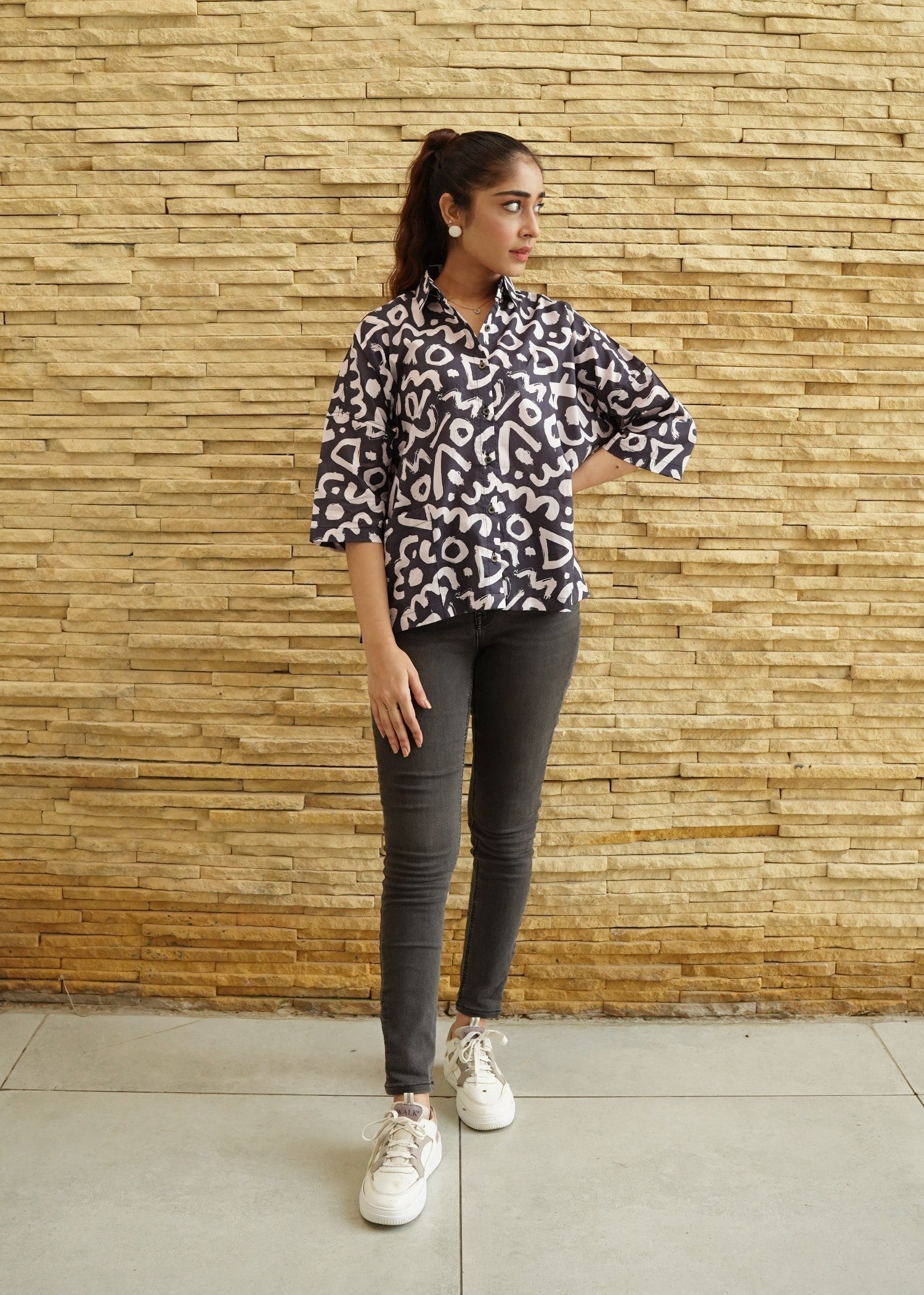 cambric Top in Black