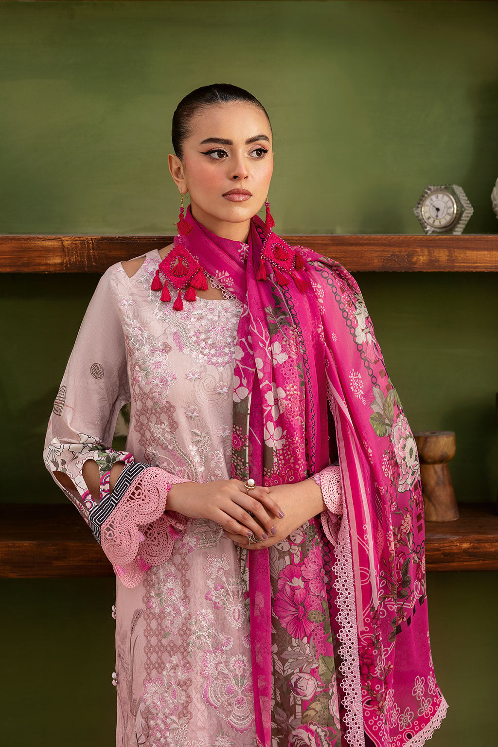 Mashaal Lawn – L-1407