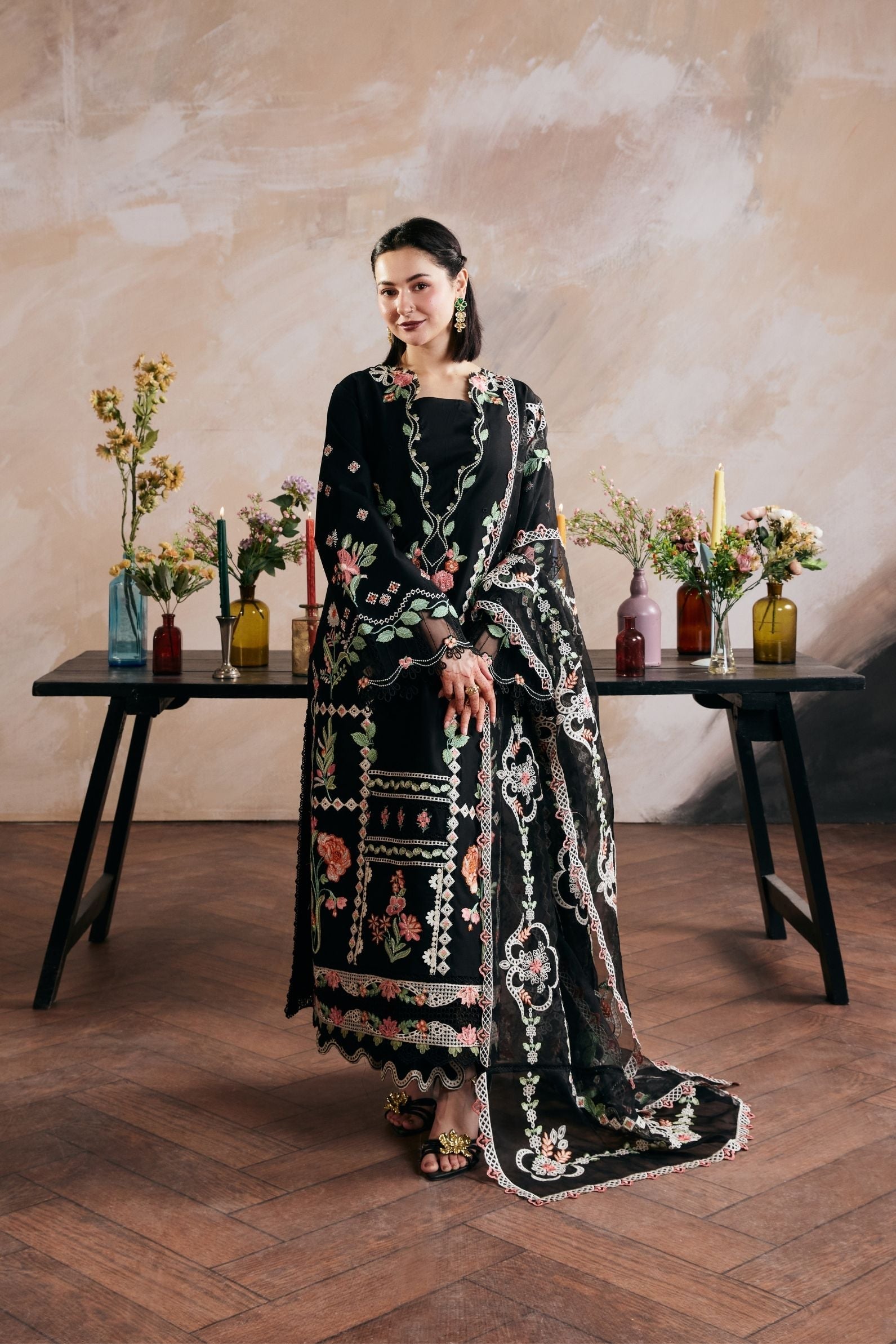 Eid Luxury Lawn – Gul Meena