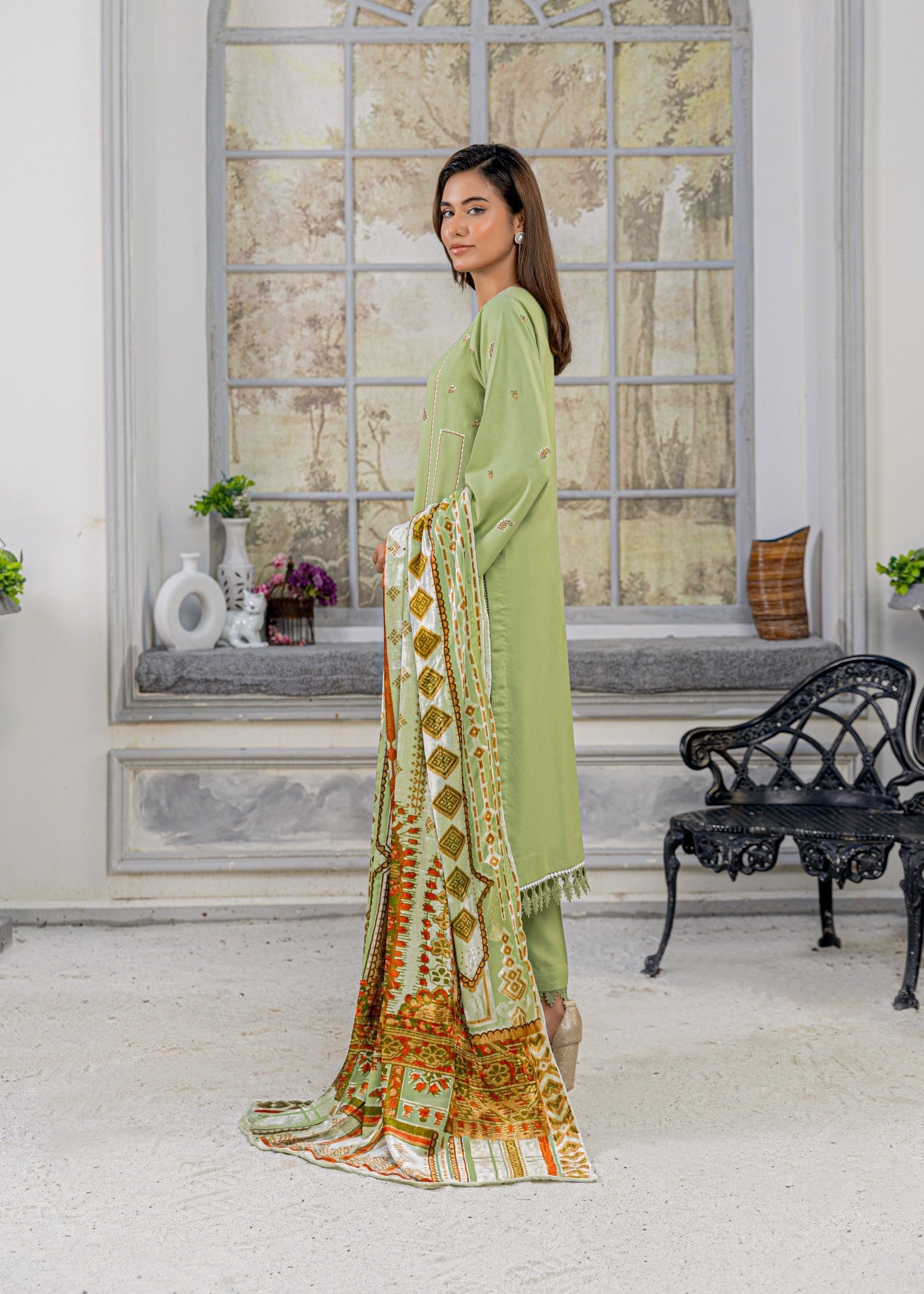 dhanak Unstitched in Pistachio green