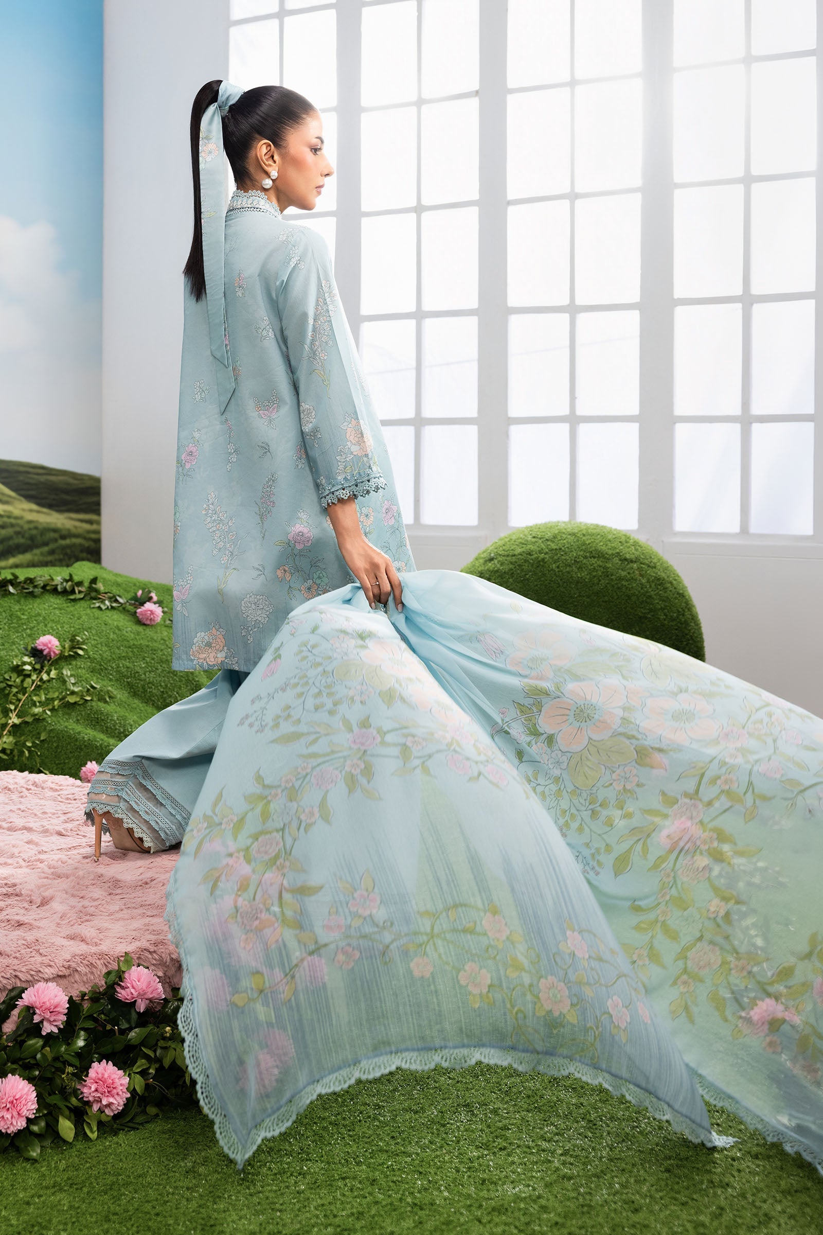 MBasics Dreamscape Lawn – MB1402B