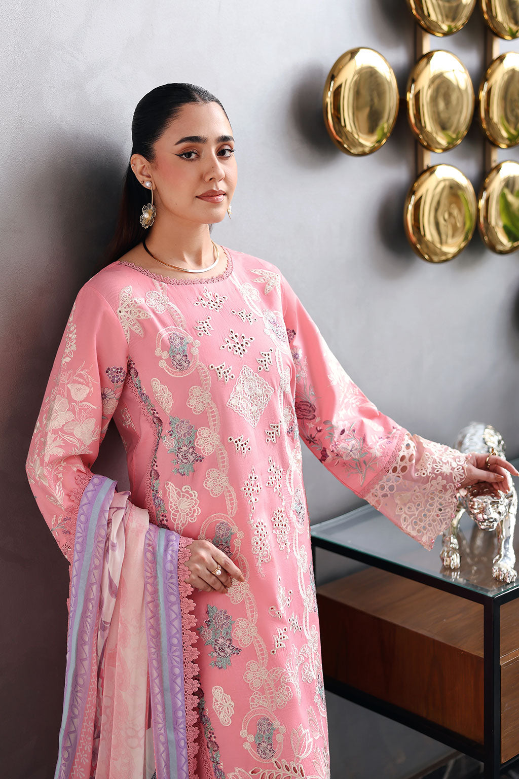 Andaaz Luxury Lawn – Z-1404