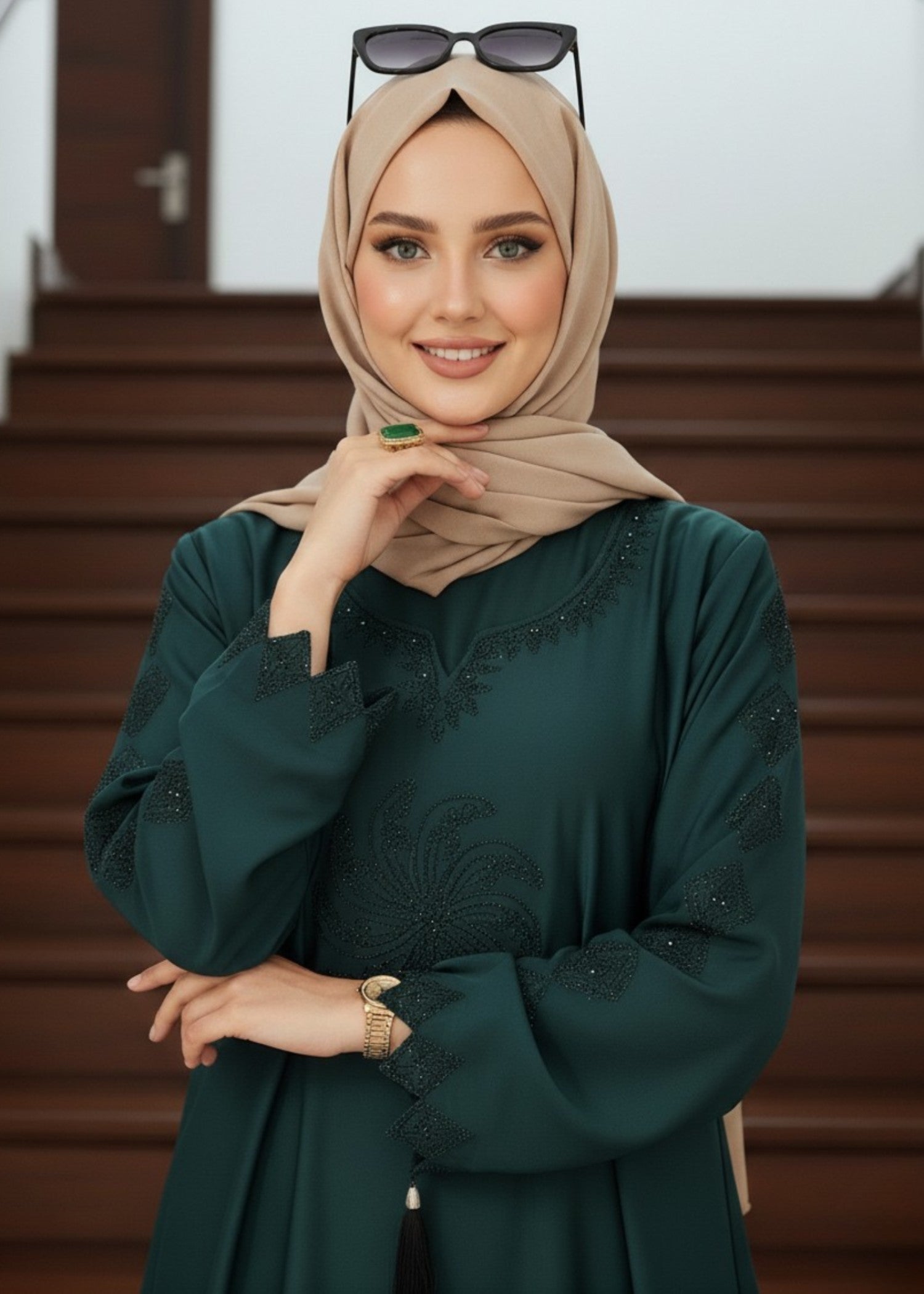nidha Abaya in Dark green