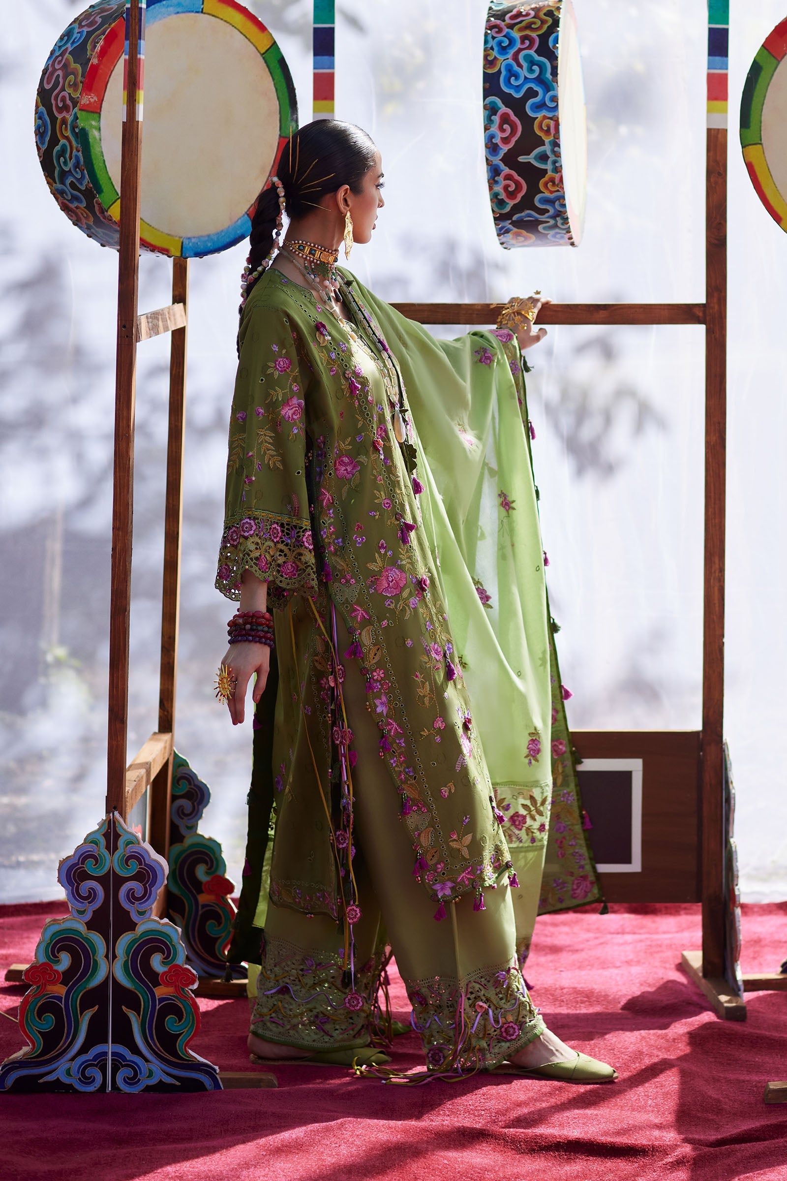 Kashmee Luxury Eid Lawn – GULRAAZ (EL26-08 A)