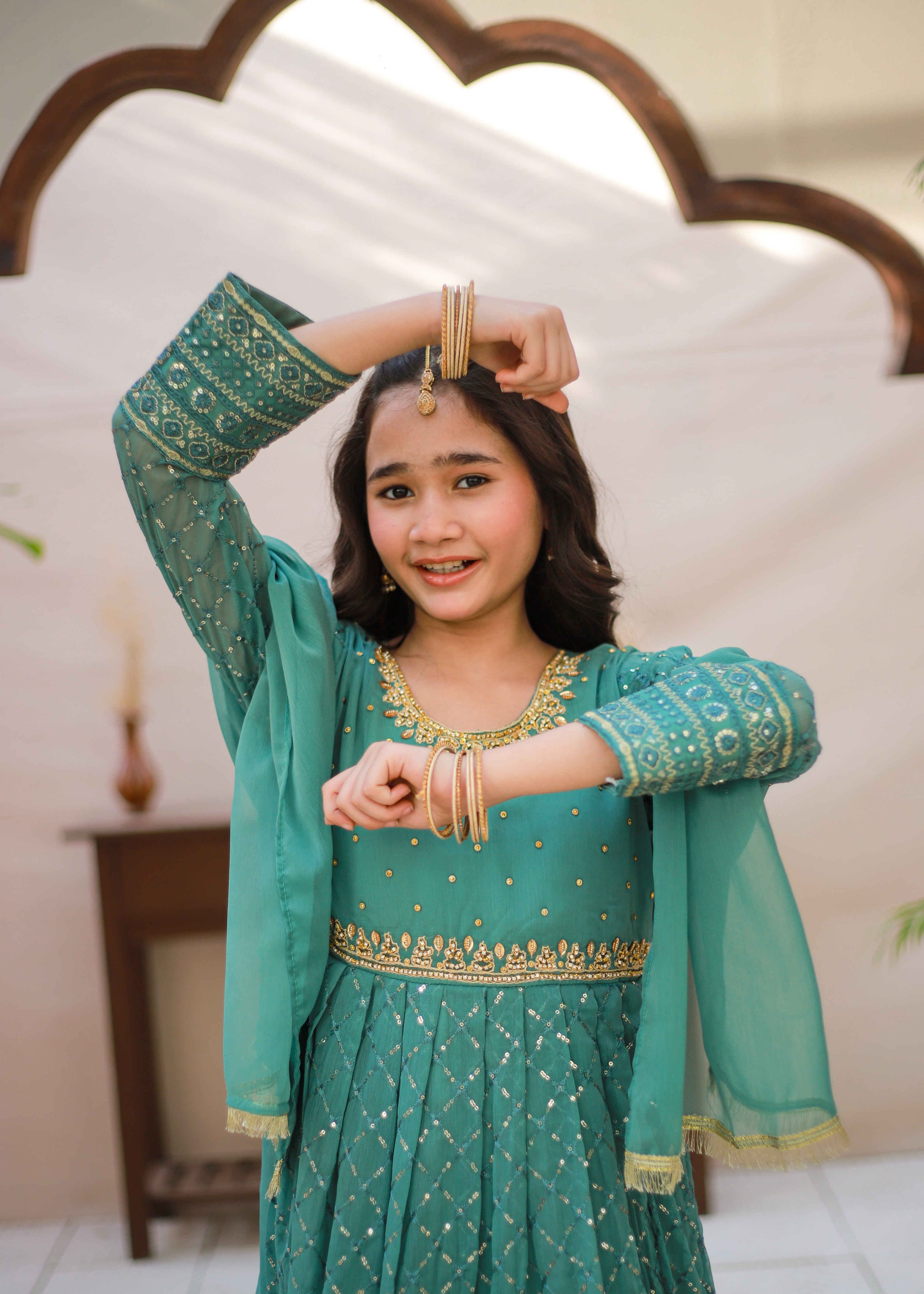 chiffon Pishwas in Turquoise