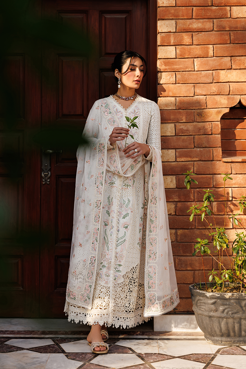 Mirabelle Festive Luxury Lawn – SERAPH