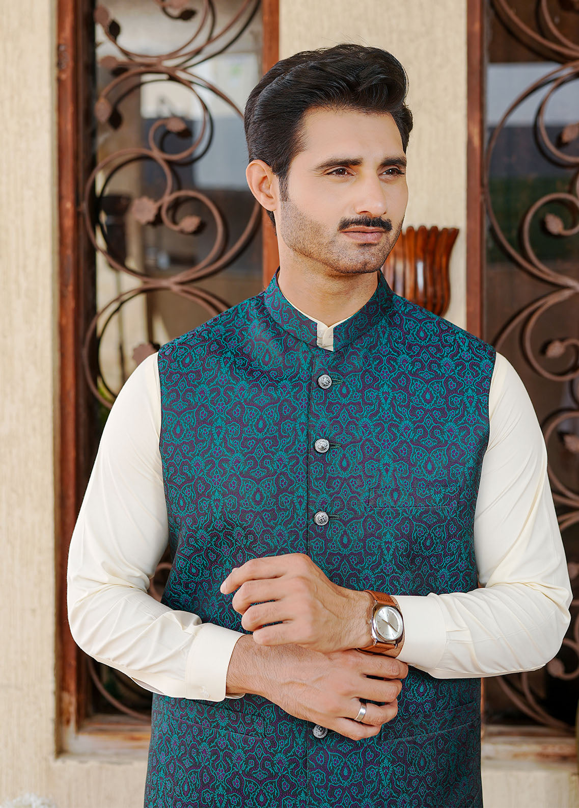 banarasi jamawar Waistcoat in Multi