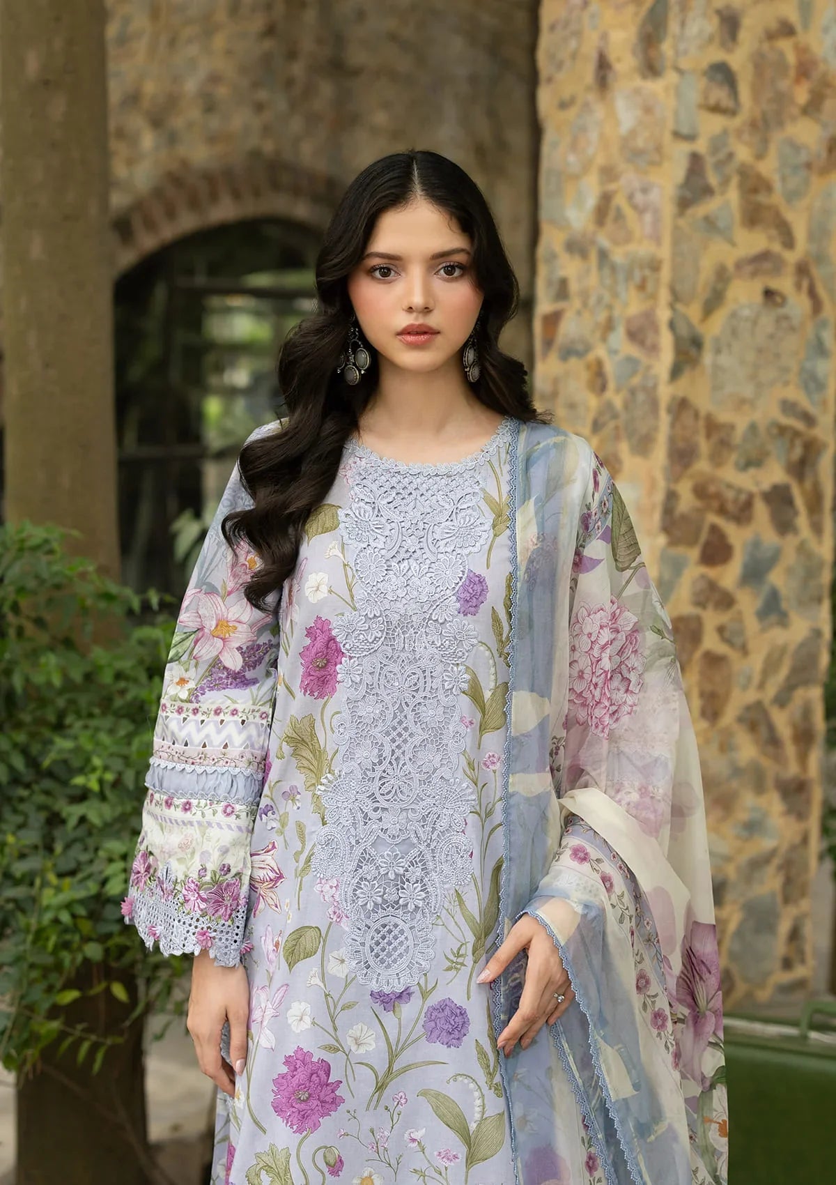 Signature Lawn Edit – 5a Ariana