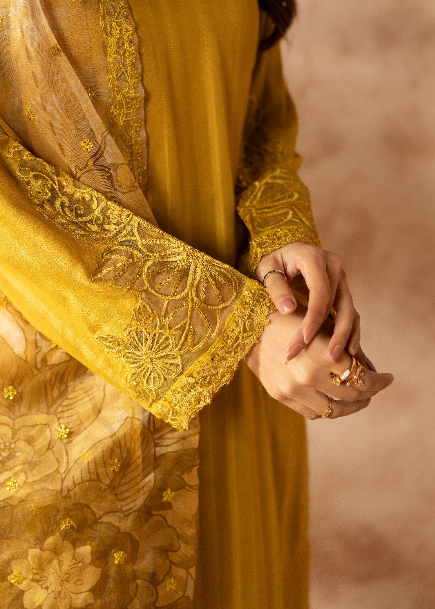 blended linen Kurta Set in Gold